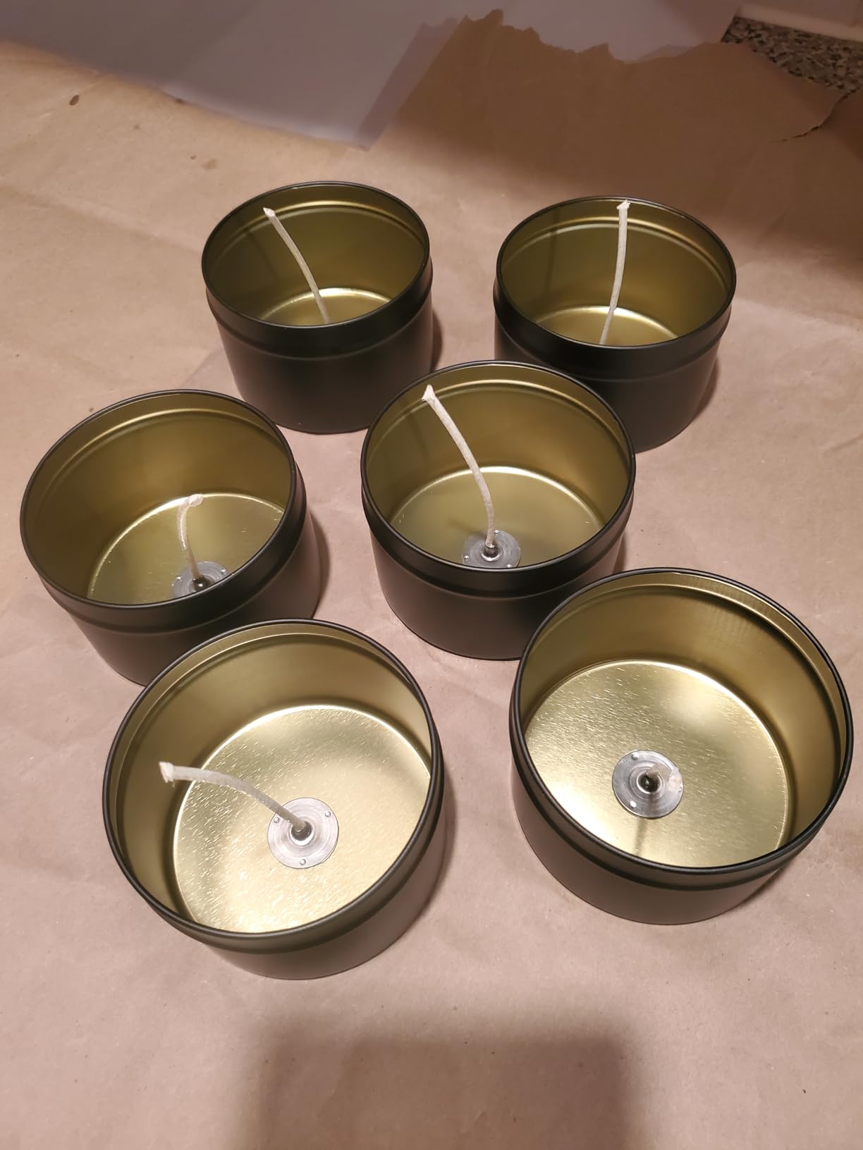 24 Pack 8 oz Candle Tins with Lids, Bulk Black Metal Jars for Candle Making customer photo 1