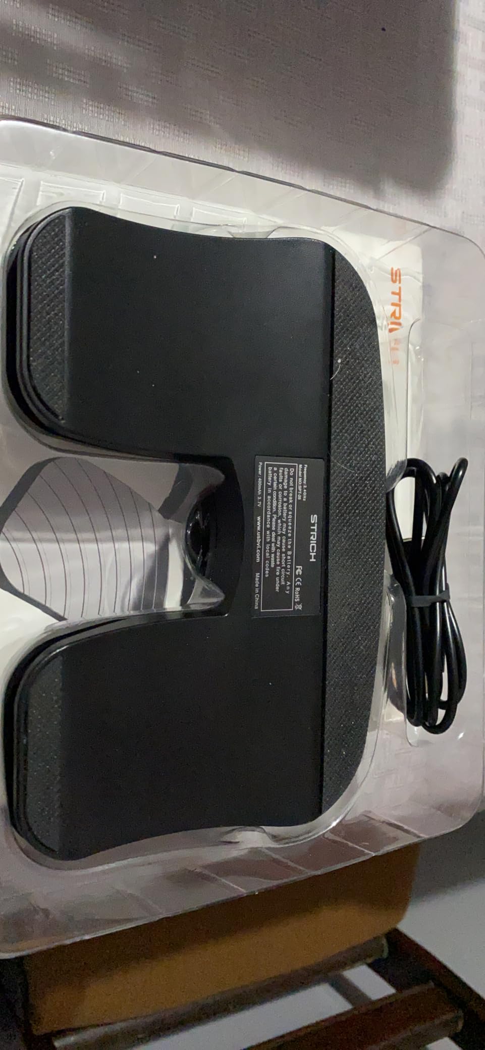 Wireless Page Turner Pedal for iPad, Rechargeable Foot Pedal, SPT-20 | USB Silent Foot Pedal for Tablets, Smartphones, Multimedia Platforms, and PC customer photo 2