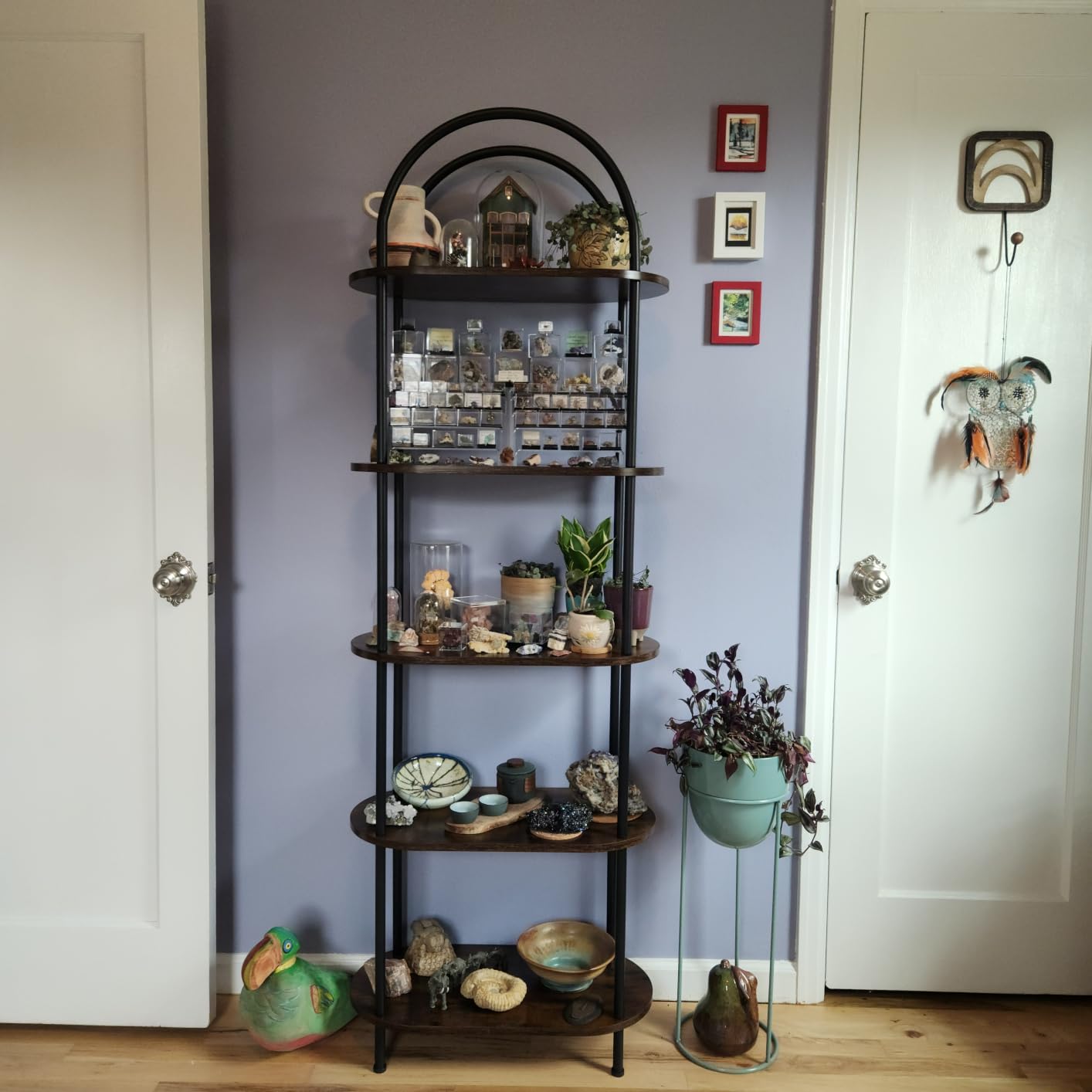 HOOBRO 5 Tier Open Bookshelf, Industrial Arched Bookcase Display Shelf Rack, Wooden Bookcase Storage Shelf Metal Frame, Tall Storage Organizer for Home, Easy Assembly, Rustic Brown BF176SJ01 customer photo 1
