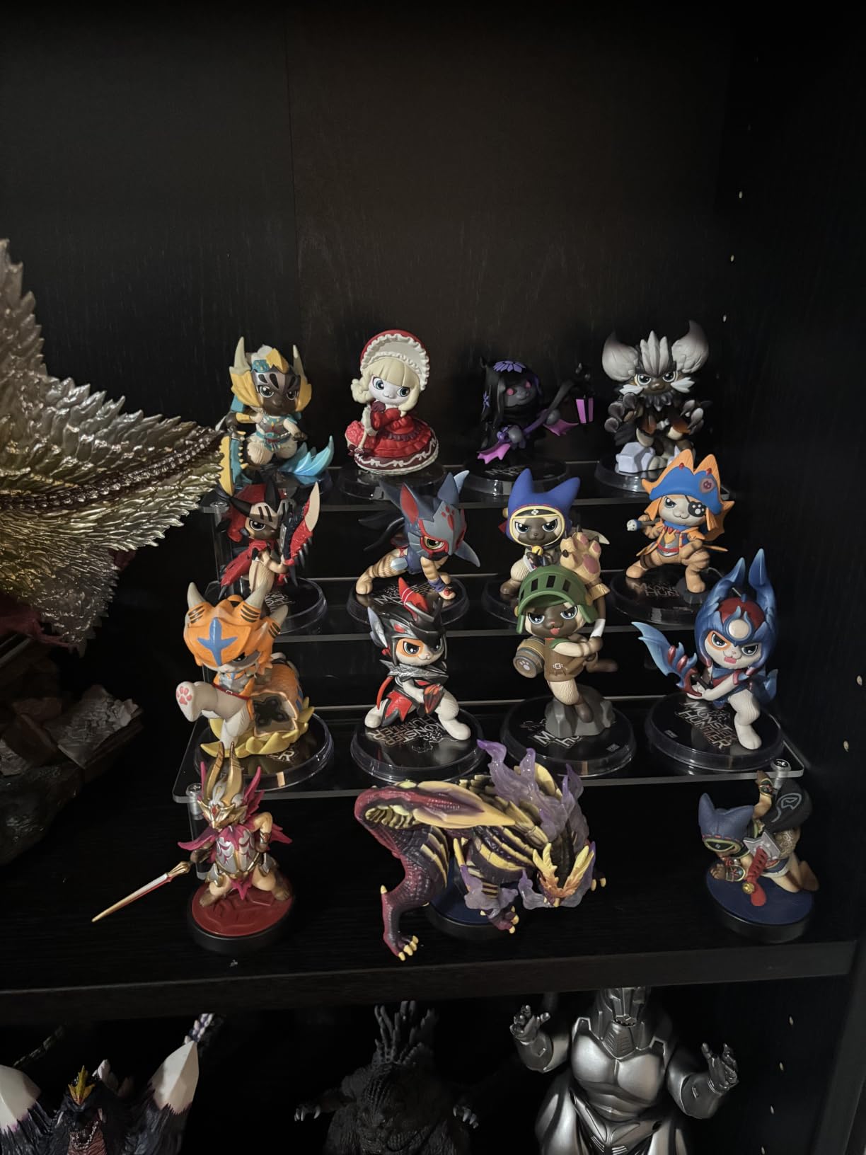 HENABLE Large Acrylic Display Risers, Perfume Stand Organizer, Clear Acrylic Shelf Risers for Display Stands for Food, Tabletop Use, Amiibo Funko POP Figure, 3 Tier Clear Cupcake Stand Risers customer photo 2