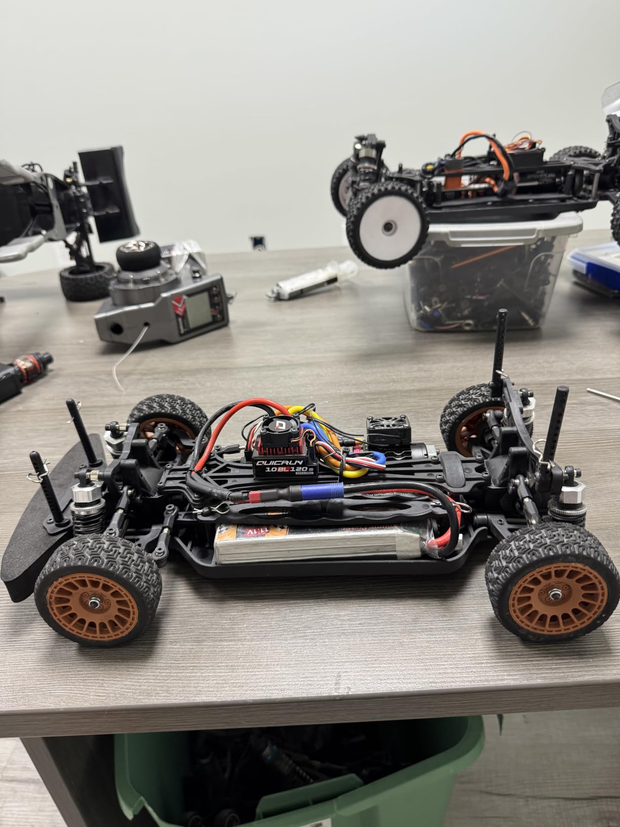 1/10 Scale 4X4 On-Road Rolling Chassis Frame Kit - Hobby Grade RC Car Chassis for Adults, DIY Customizable RC Car Frame (Electric Parts Not Included) customer photo 1