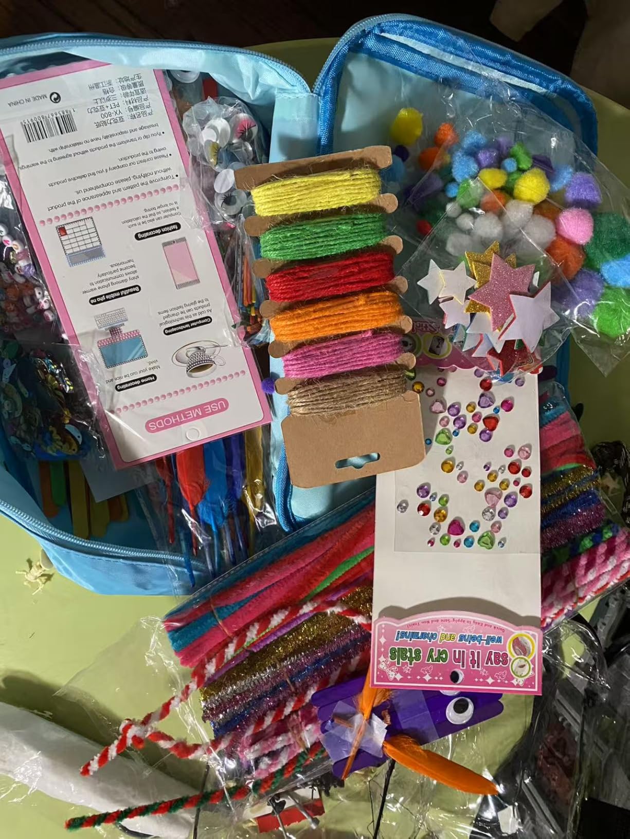 Sundaymot Arts and Crafts Supplies for Kids, 2000+Pcs DIY Craft Kits | crafts for kids ages 4-8, Educational Preschool and Homeschooling Arts Programs, Children Craft Kits Gifts for Boys and Girls customer photo 1