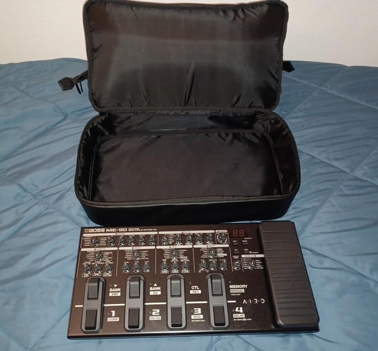 BOSS ME-90 Guitar Multi-Effects Processor customer photo 1