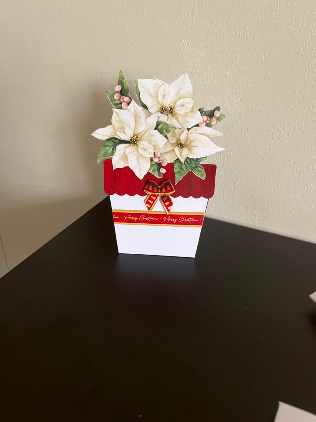 Katy Sue Christmas Flower Pots Card Making Kit. Contains 8 x 300 GSM Cards, Envelopes, 3D Die-Cut Decoupage, Paper Bows, Sticky Foam Pads & 2 Sheets of Christmas Sentiment Banners customer photo 1