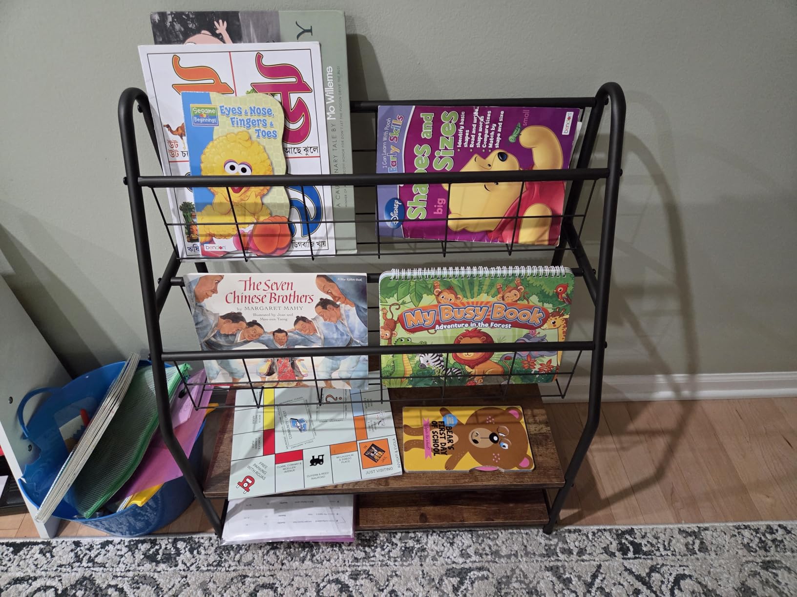 VECELO Magazine Rack FloorStanding, Magazine Display Stand Brochures Newspaper Holders, with 2 Shelves Board for Office, Library, Exhibition Hall, Hospital Indoor&Outdoor, Grey customer photo 2