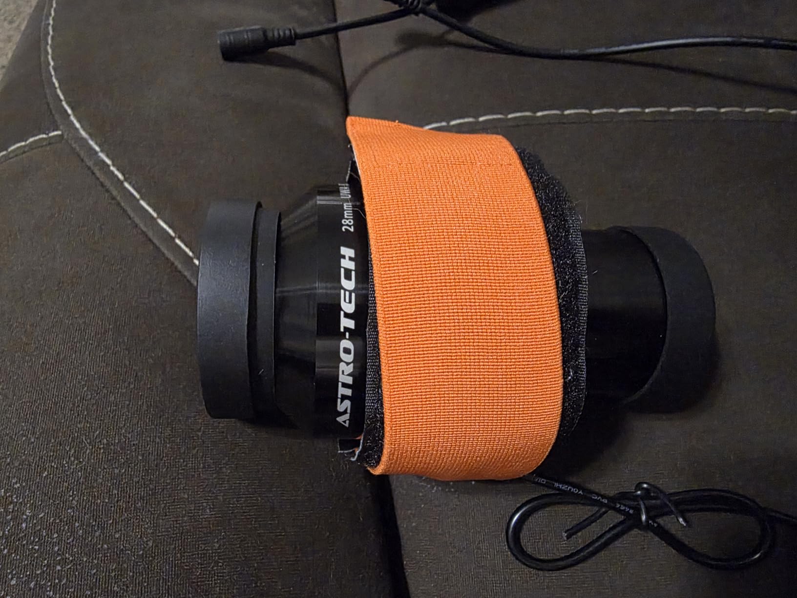 Astromania Dew Strap Heater for Telescope & DSLR Camera 40cm DC Lens Warmer - For Optics Less Than 4.95inch In Diameter, Flexible Tape to Perfect Fit, Velcro Fastening, Keeps Free of Fog, Compact & DC Port customer photo 1