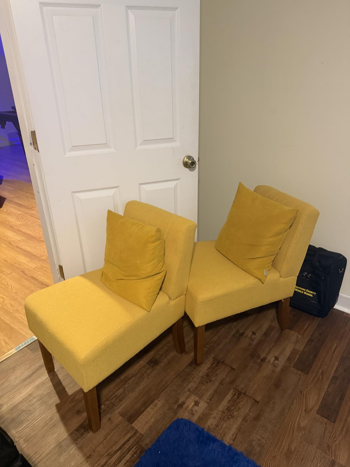 VIRRMO Armless Accent Chairs for Living Room, Modern Slipper Chair Living Room Chairs with Solid Wood Legs, Makeup Vanity Chair Fabric Comfy Upholstered Arm Chair Accent Chair Side Chair, Black customer photo 1