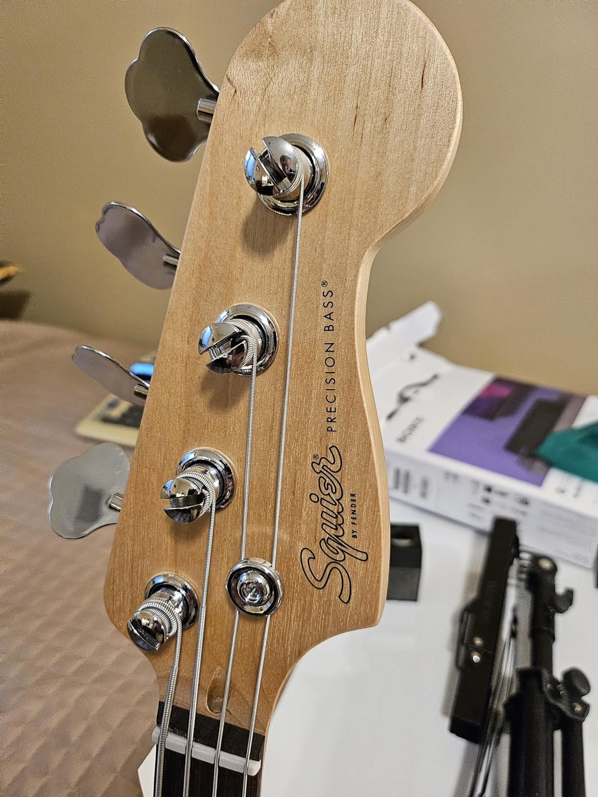 Fender Squier Debut Series Precision Bass Guitar, Beginner Guitar, with 2-Year Warranty, Includes Free Lessons, Dakota Red with Matte Finish customer photo 1