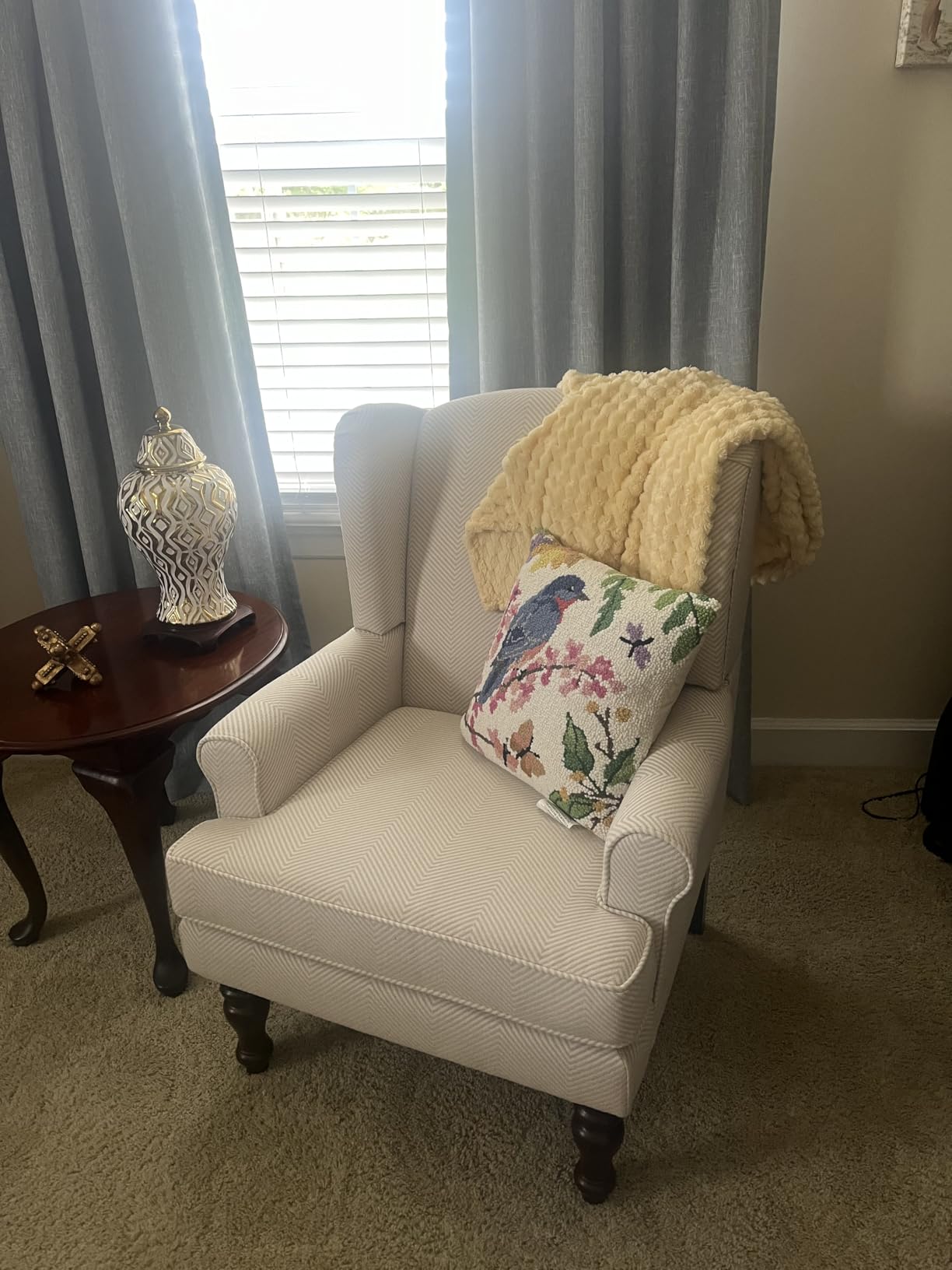 HUIMO Printed Wingback Accent Chair, Linen Upholstered High Back Armchair, Comfy Reading Chair for Living Room Bedroom Study, 300lbs Weight Capacity, Tan with Lines customer photo 2