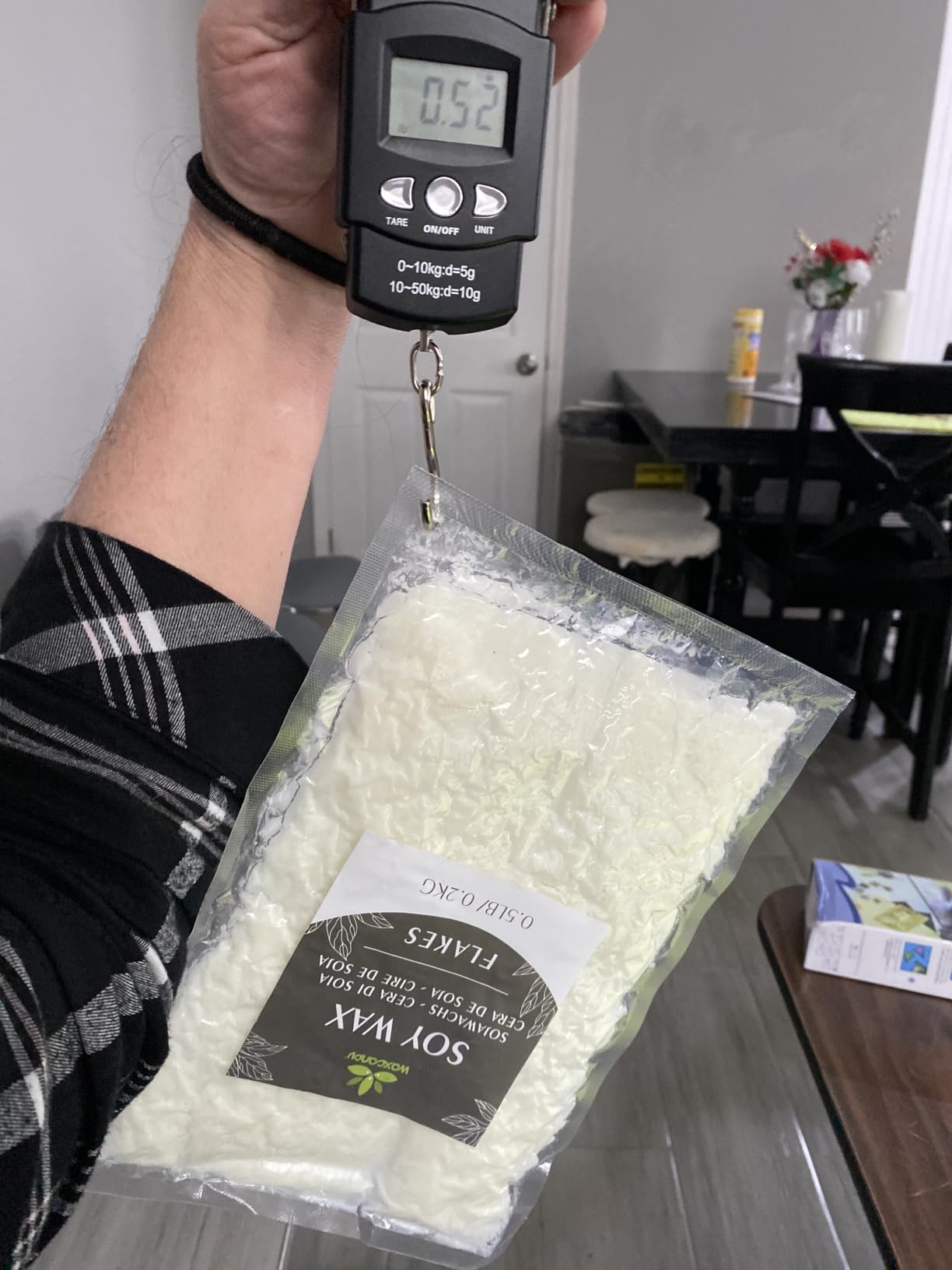 Soy Wax Flakes, Waxcanpy Natural Candle Wax, Organic Soy Wax for Candle Making from Farm, No Additives, Harmless and Pure (5lb) customer photo 1