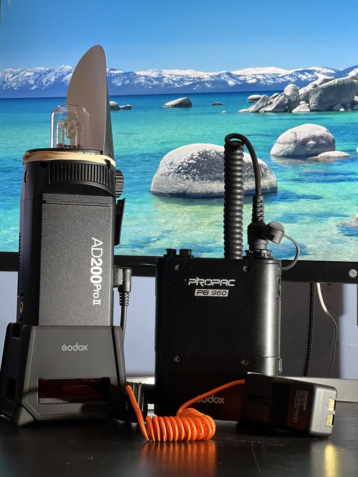 Godox AD200 Pro II 200Ws TTL Pocket Flash, HSS | Improved Heat Dissipation, Dual Flash Heads, 40W Bi-Color Modeling Light, Color Screen, 500 Full Power Flashes, 1/512 Output customer photo 1