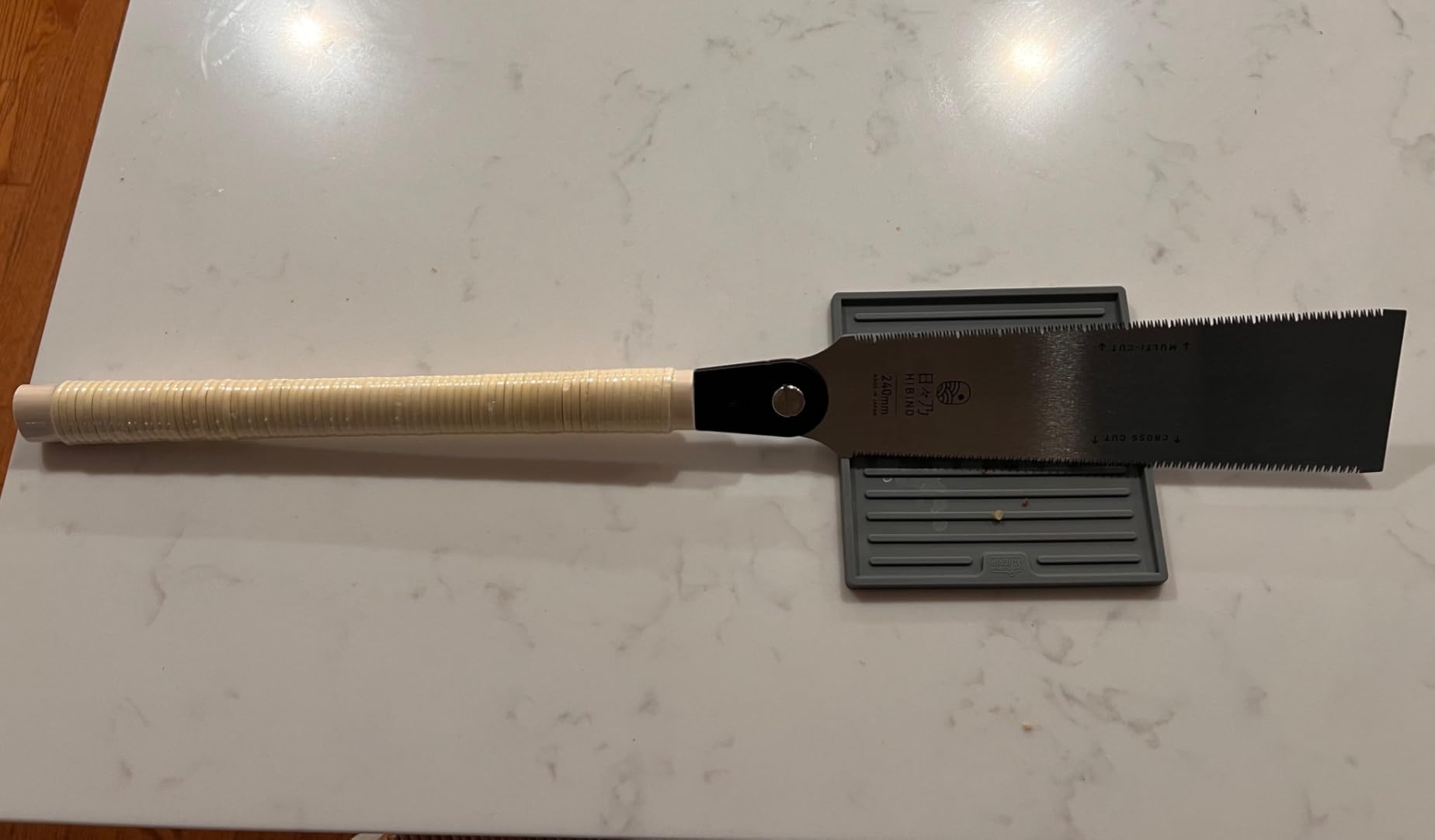 HIBINO Japanese Pull Saw 9.5 Inch Ryoba | Made in Japan | Double Edge 17 TPI Rip & Crosscut Blade | Lightweight Handsaw for Woodworking, Dovetails & Tenons | Replaceable Blade customer photo 2