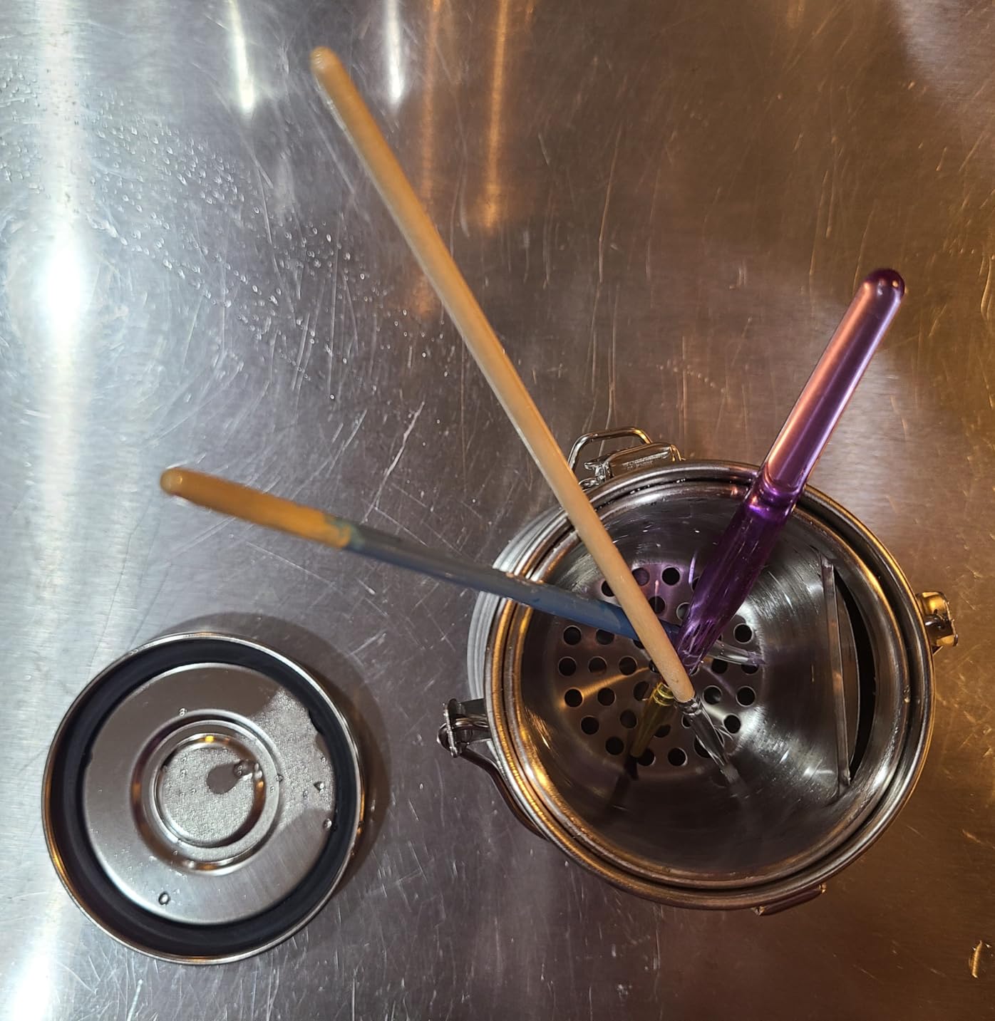 MEEDEN Portable Paint Brush Washer: Stainless Steel Artist Brush Cleaner for Oil & Acrylic Painting - Small customer photo 2