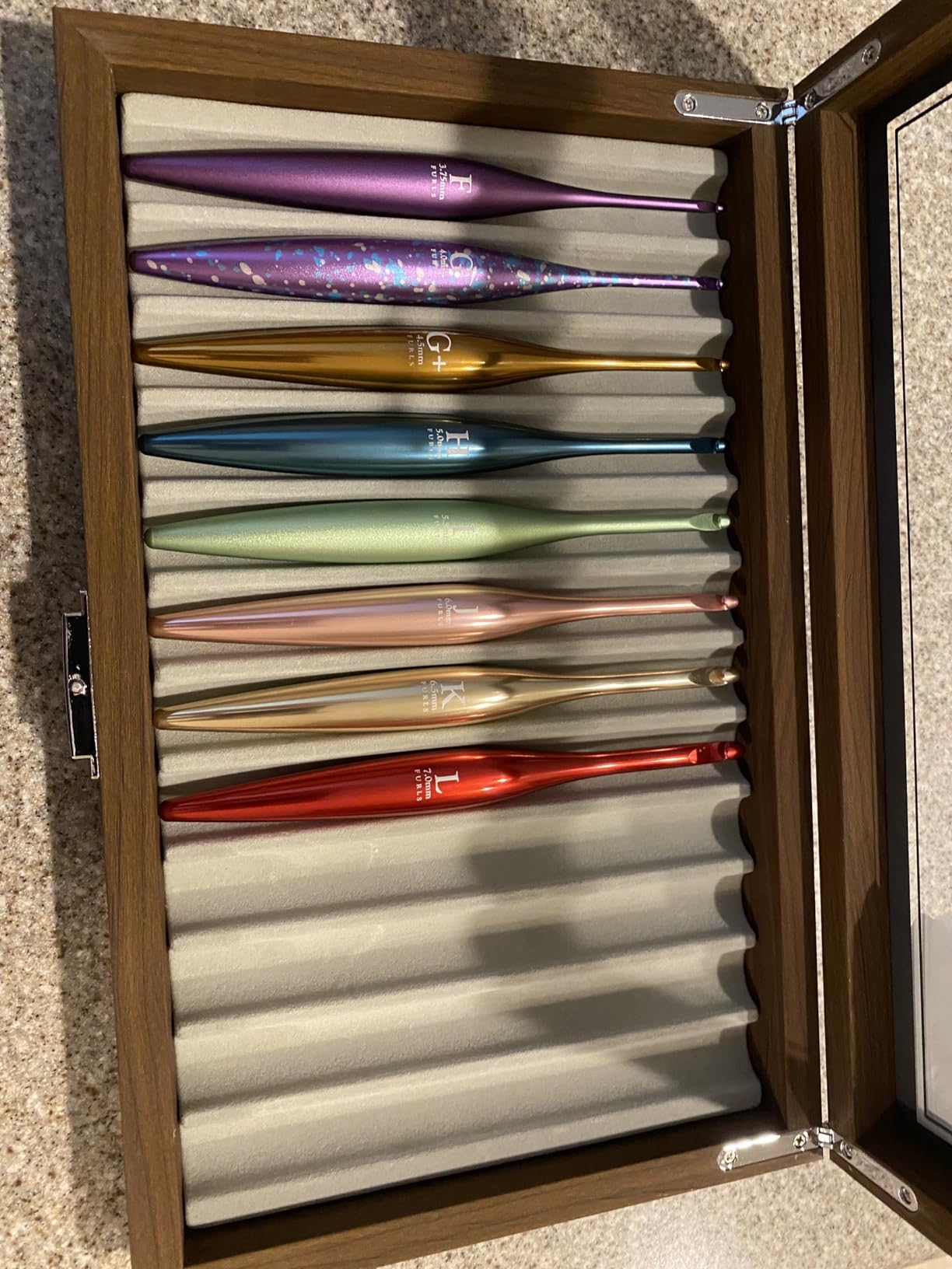 12-Slot Fountain Pen Display Box, Black Walnut Wood Pen Organizer with Clear Glass Window, Luxury Pen Storage Case for Fountain Pen Collection customer photo 1