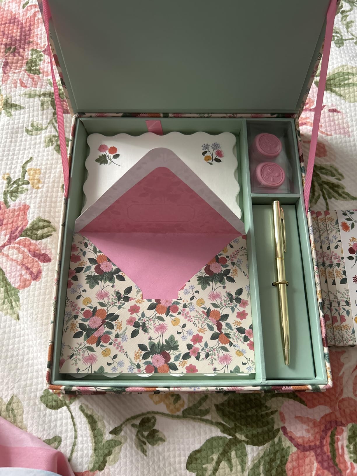 RIFLE PAPER CO. Letter Writing Set | Collection Includes Letter Paper, Envelopes, Pen, and Wax Seals, Send a Thoughtful Message on Any Occasion, Hydrangea customer photo 2