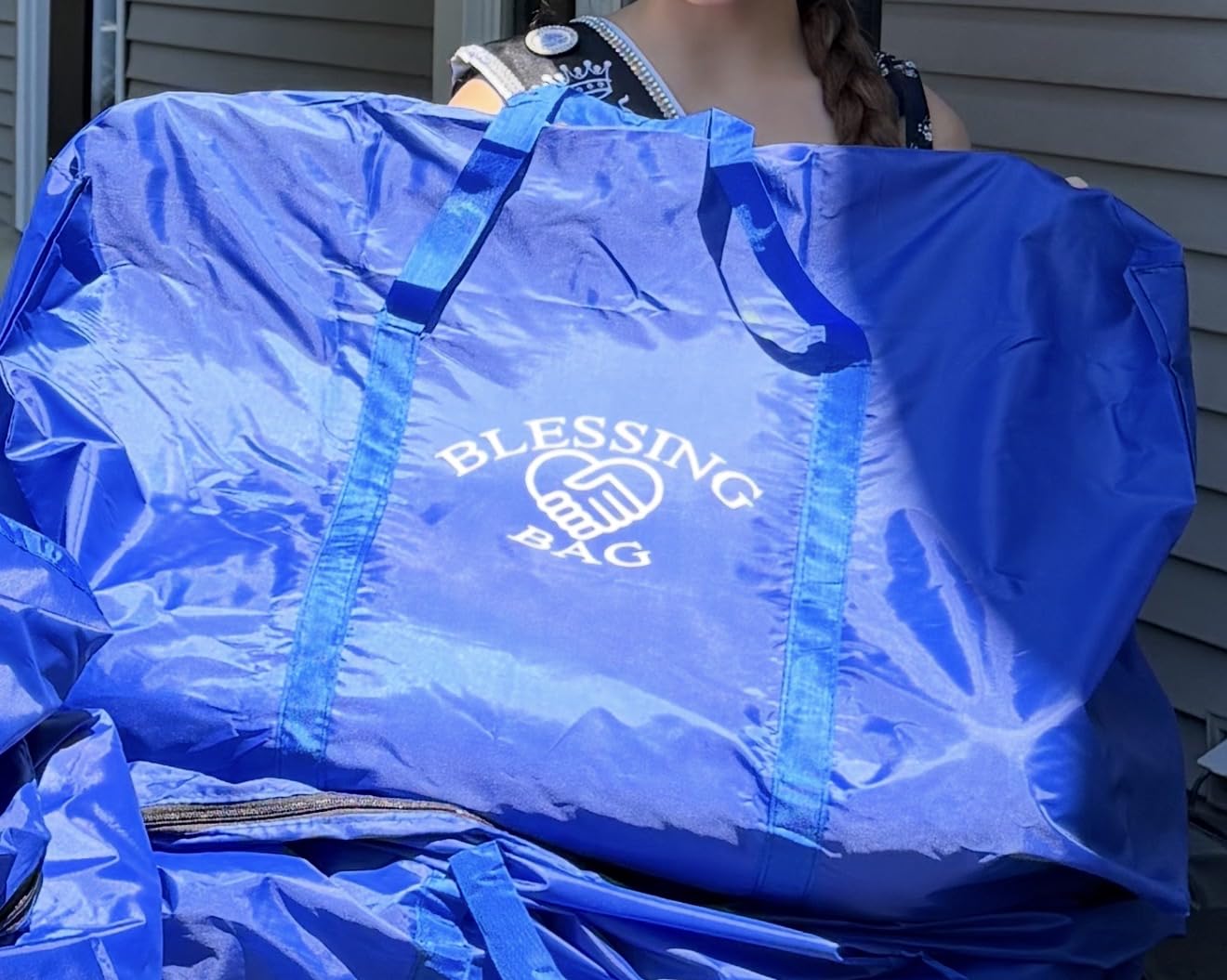 Cricut Value Glitter Iron On, Gold (10in x 8ft roll) | HTV Heat Transfer Vinyl customer photo 1