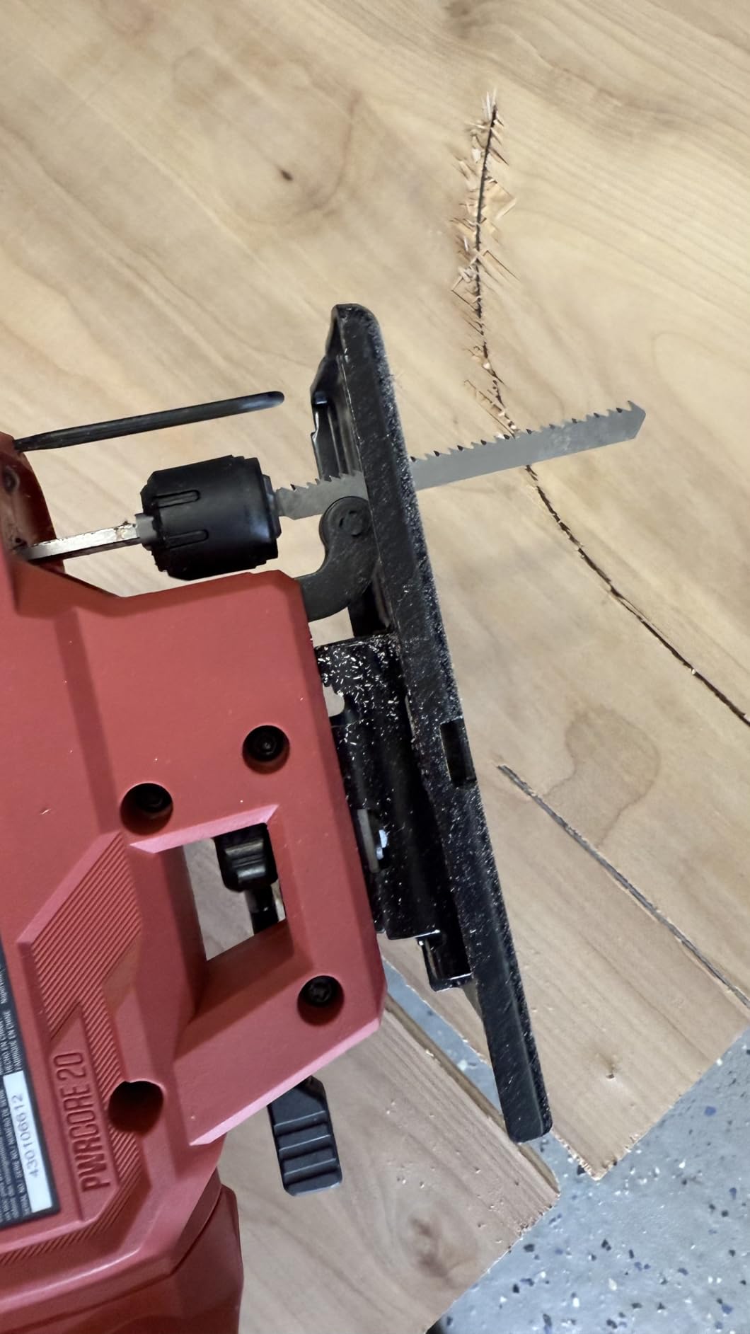 SKIL PWR CORE Brushless 20V Jig Saw Including 2.0Ah Battery and Charger - JS8290B-10 customer photo 2