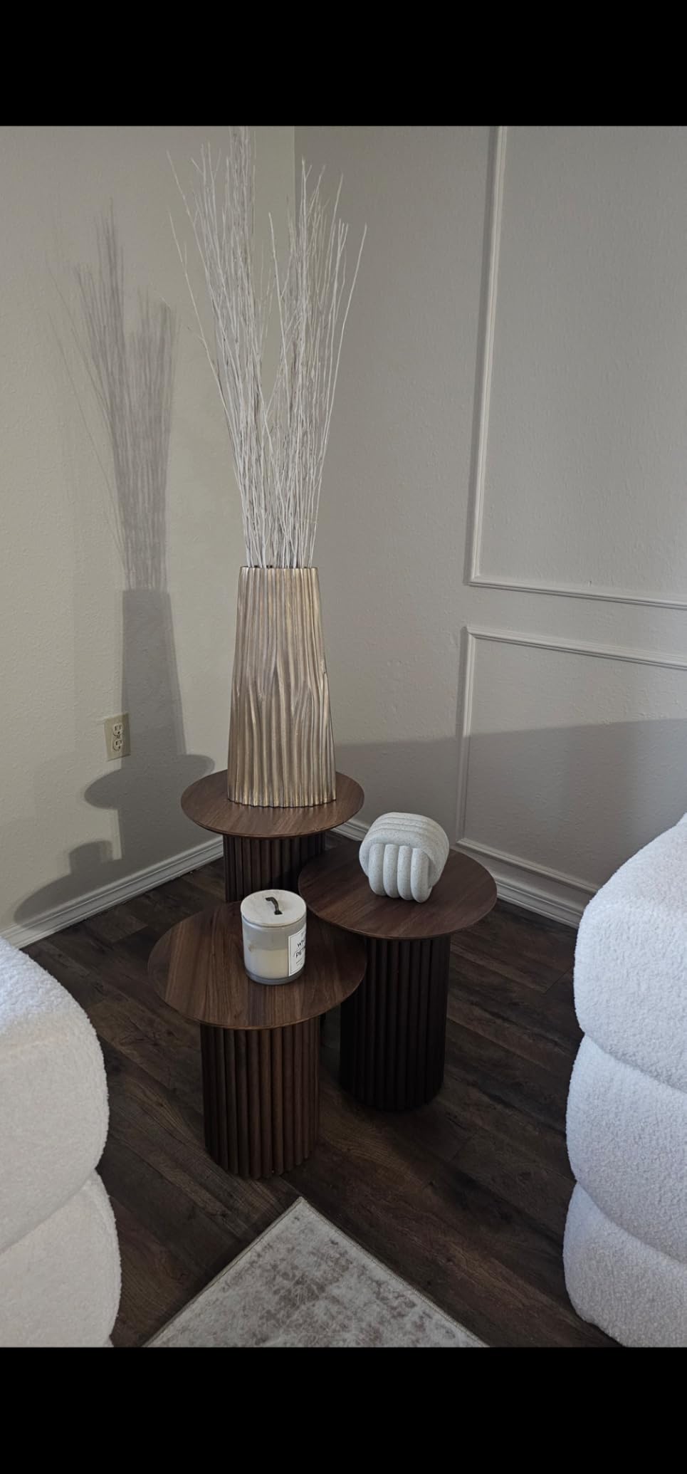 Bifins Round Nesting Coffee Table Set of 3, Mid Century Modern Fluted Coffee and End Table Set, Small Circle Wooden Side Table Drink Table for Living Room (Walnut) customer photo 2