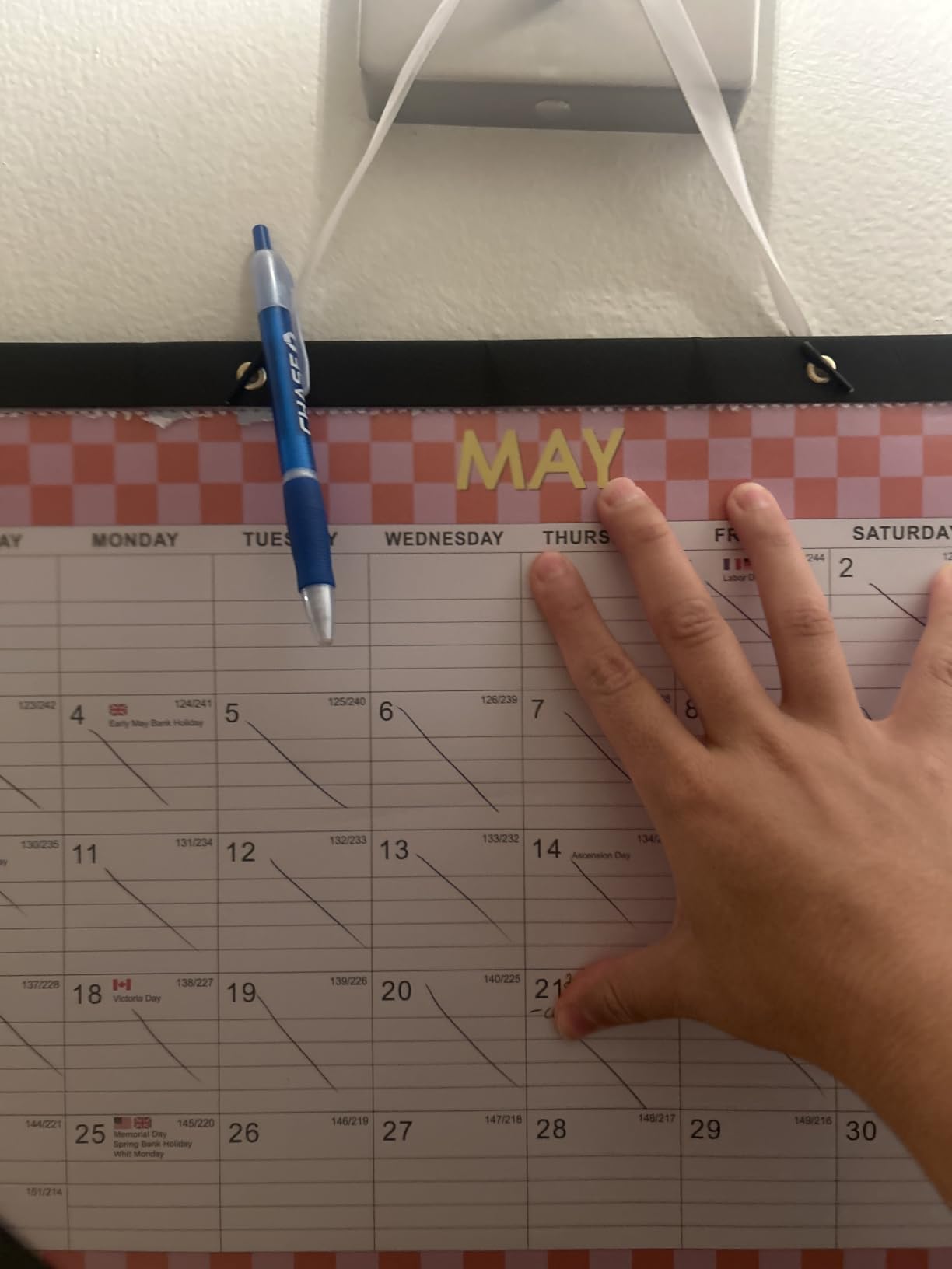 Desk Calendar 2026-2027, 21-Month Calendar Runs Until June 2027, Large 17