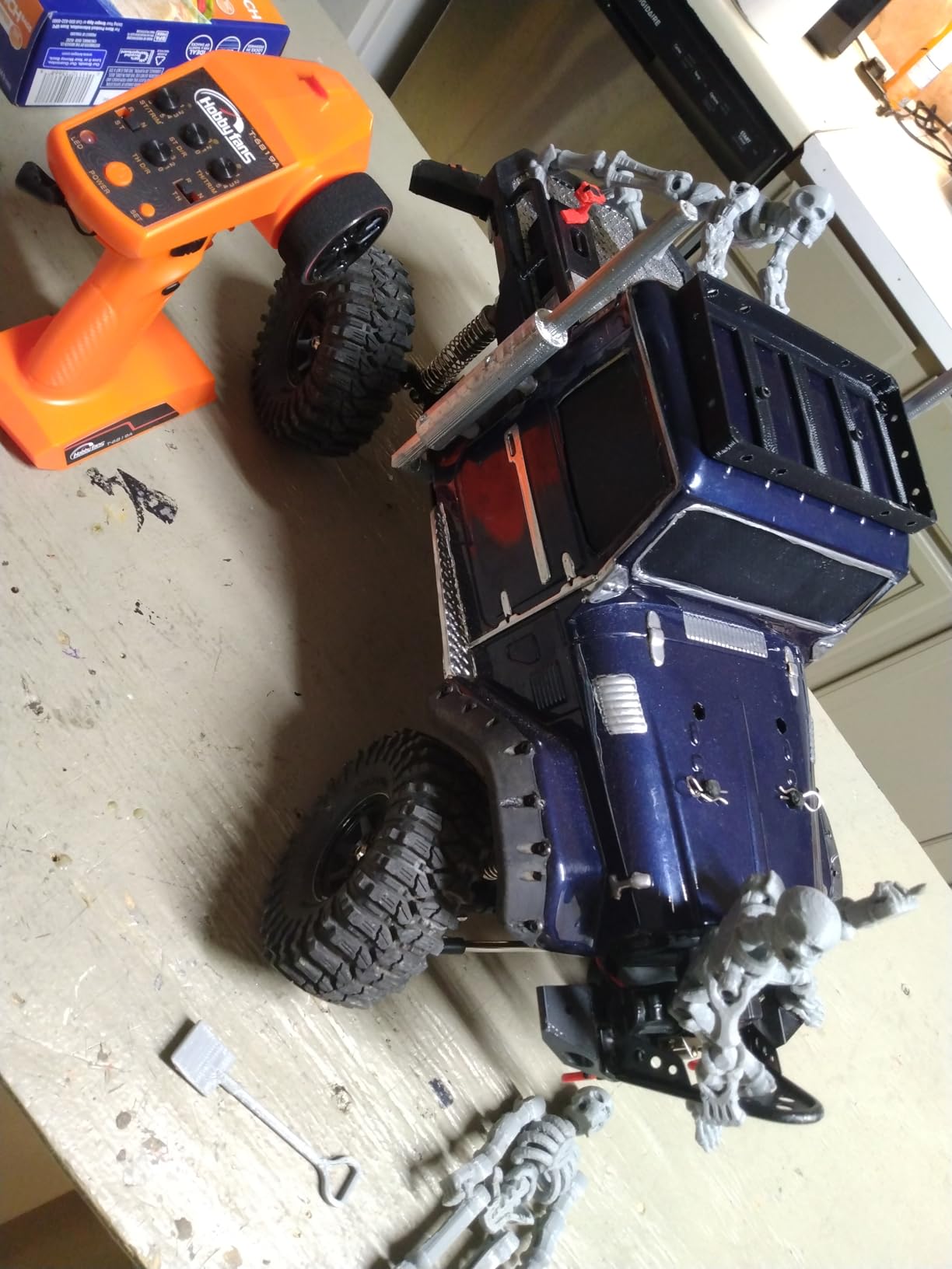 1/10 RC Crawler 313mm Chassis Kit with 2-Speed Gearbox, Nylon Frame, 35T 550 Motor & Axles, Compatible with SCX10, TRX4, and D90 - DIY Assembly Kit customer photo 2