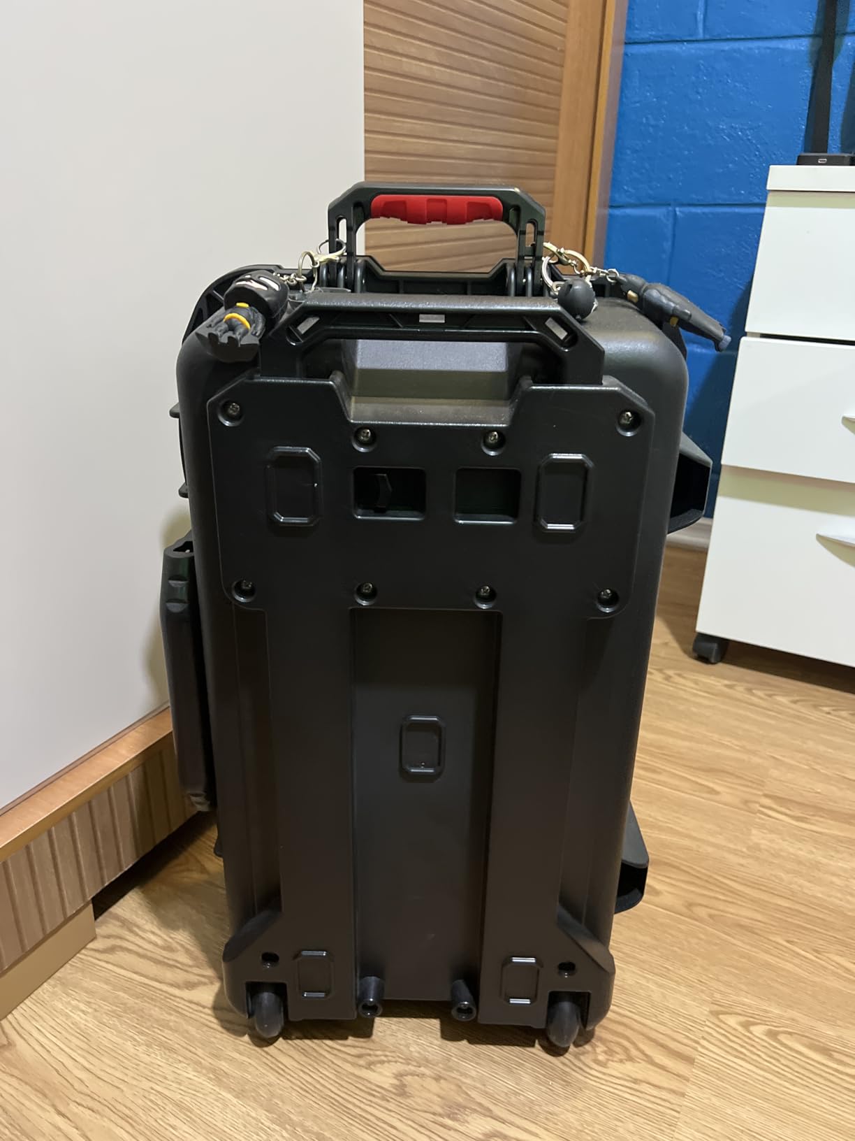 Relaxweex Rolling Camera Hard Case with 15 Padded Dividers & Wheels | Impact-resistant, Protective, Waterproof, Hard Shell Travel Case for Cameras, Lenses & Accessories, 22 x 14 x 9 Inch, Black customer photo 2