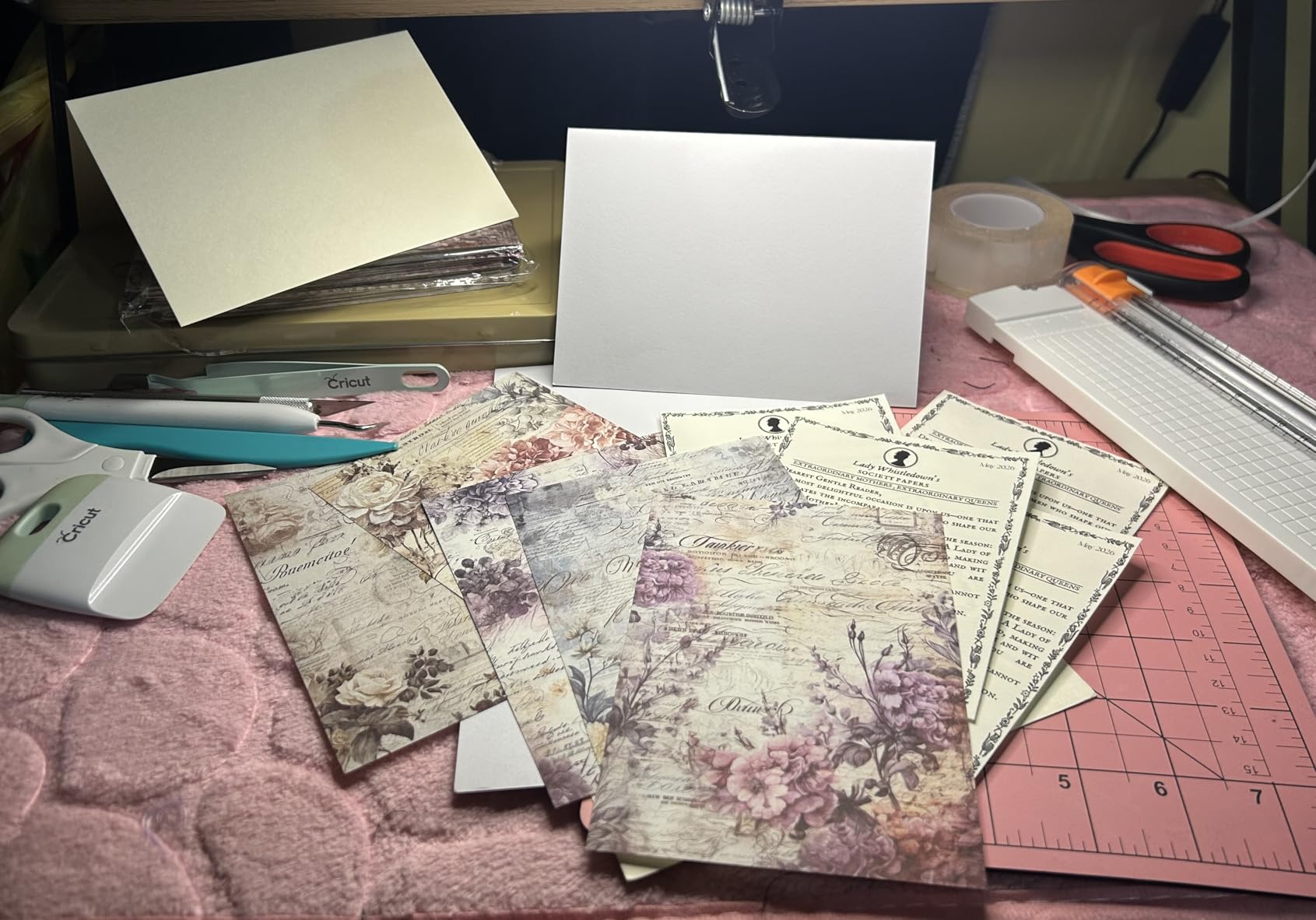 160 Sheets Vintage Flower Scrapbook Paper, Junk Journal Supplies, Purple Pink Flowers with Cursive Script No Repeating Perfect for Junk Journal DIY Cards Craft Albums Scrapbooking Supplies (Purple) customer photo 1