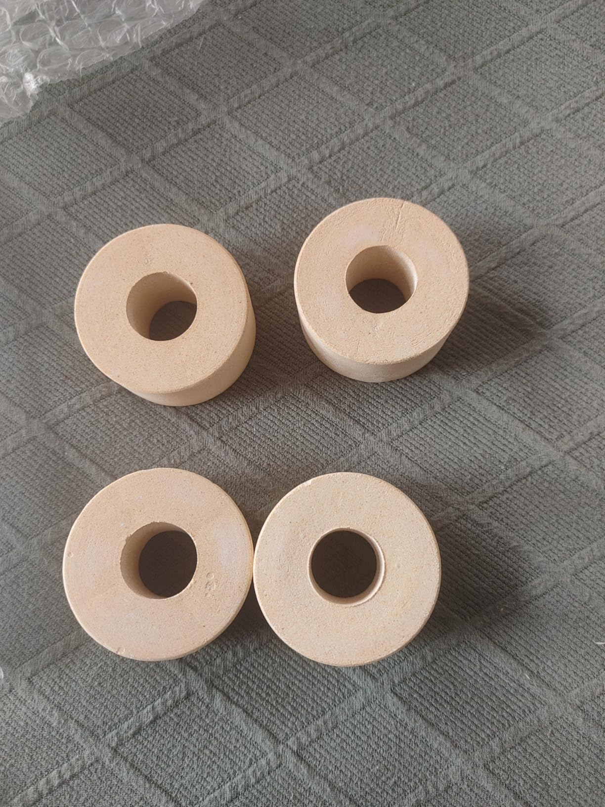 4 Pack 1.75 x 1 Inch Tall Round Kiln Posts High Alumina Kiln Posts Ceramic Shelf Supports for High Temperature Kilns Shelf Sturdy Firing Post customer photo 2