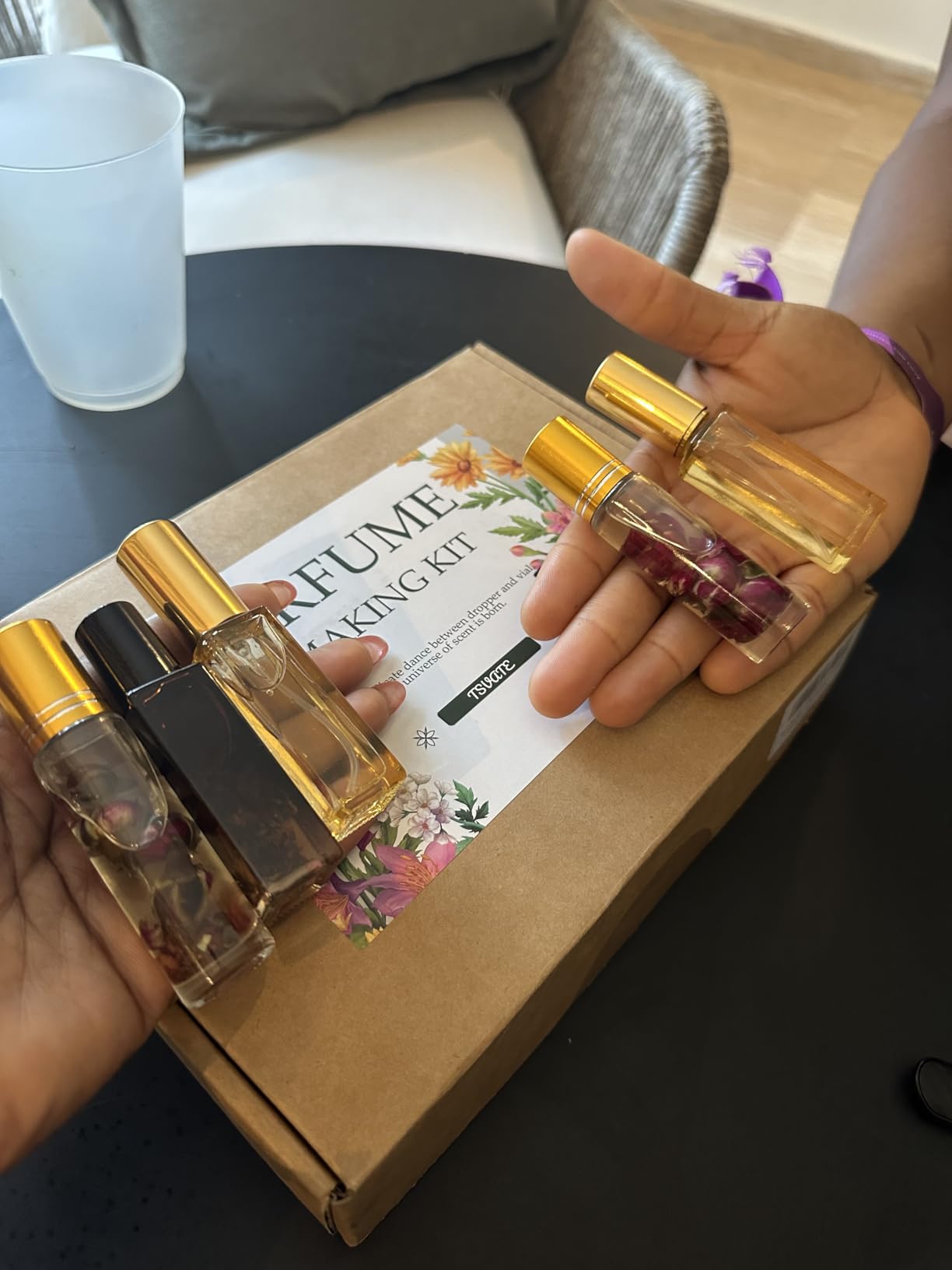 TSVATE DIY Perfume Making Kit for Women- Roller Perfume Making Kit, Travel Perfume Set with Essential Oil, Spray Bottles, Make Your Own Scent, Roller Fragrance Christmas Gifts for Women Girls customer photo 1