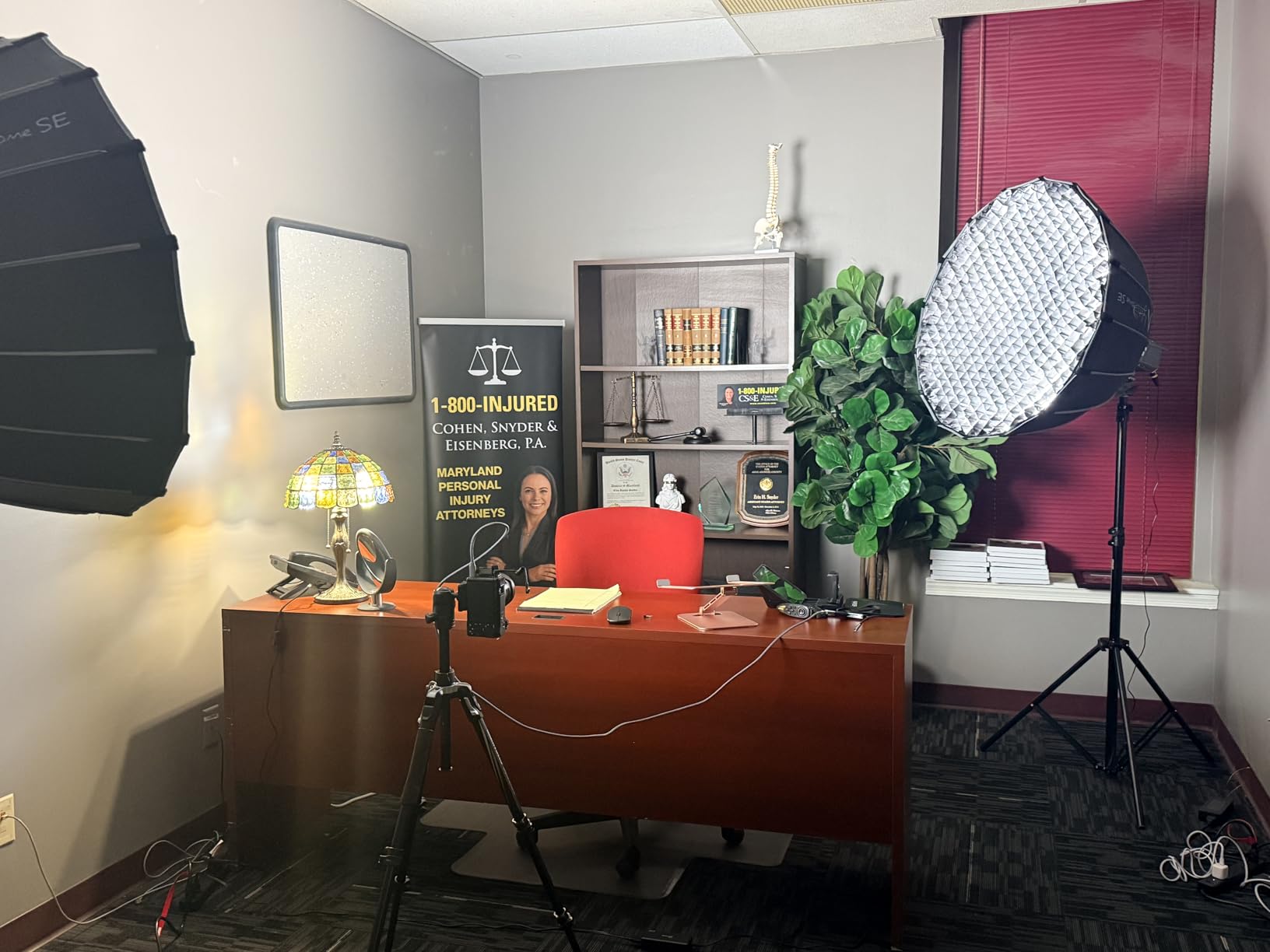 Aputure Light Dome Amaran Softbox 60cm (2ft) Circular Bowens Mount with Honeycomb Grid customer photo 2