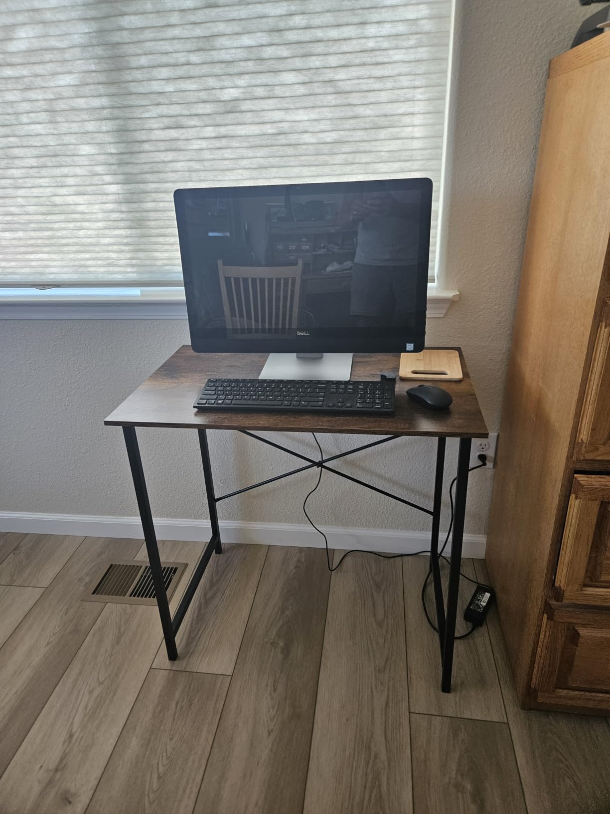 DUMOS 32 Inch Small Computer Desk for Home Office, Modern Study Writing Gaming Work Table Simple Style for Bedroom with X-Shaped ReInchforcement, Rustic Brown customer photo 1
