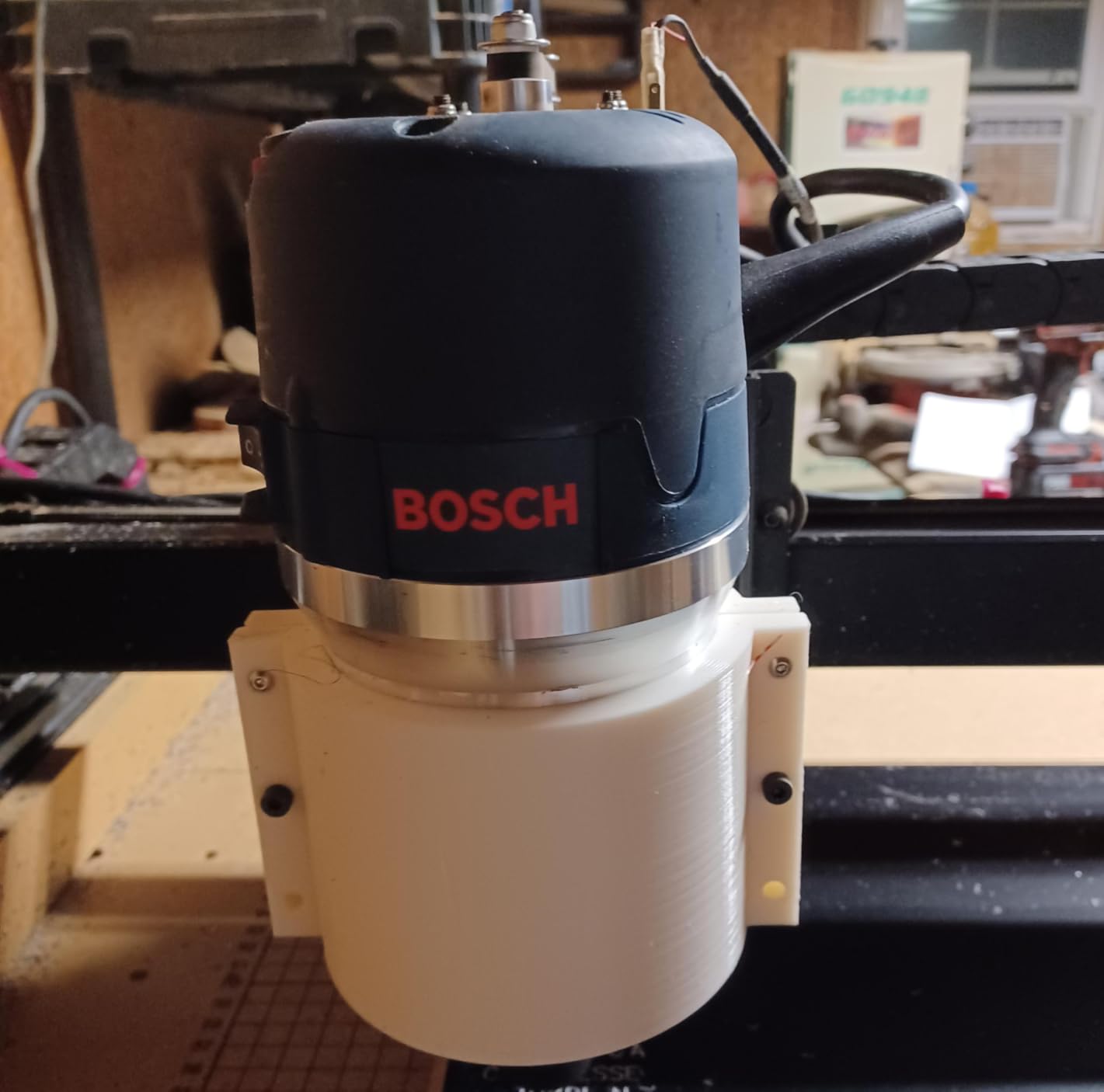BOSCH Router 1617EVS 2.25 HP Electronic Fixed-Base Woodworking Router | 12 Amp motor, 8,000-25,000 RPM, microfine depth adjustment, Constant Response circuitry, above-table bit-height adjustment customer photo 1