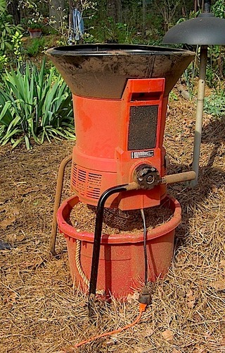 Flowtron Electric Leaf Mulcher and Shredder, 30:1 Ratio, 21 in Funnel | Plug-in yard tool for wet or dry leaves, grass, and pine needles - adjustable coarseness for bagging or lawn spreading customer photo 1