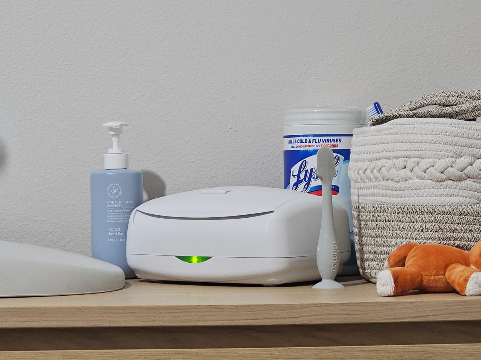 Prince Lionheart Ultimate Wipes Warmer with an Integrated Nightlight | Pop-Up Wipe Access, everFRESH Pillow System customer photo 2