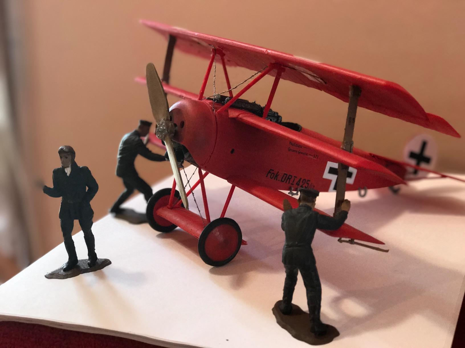 Revell of Germany Fokker Dr.1 'Richthofen' Model Kit customer photo 2