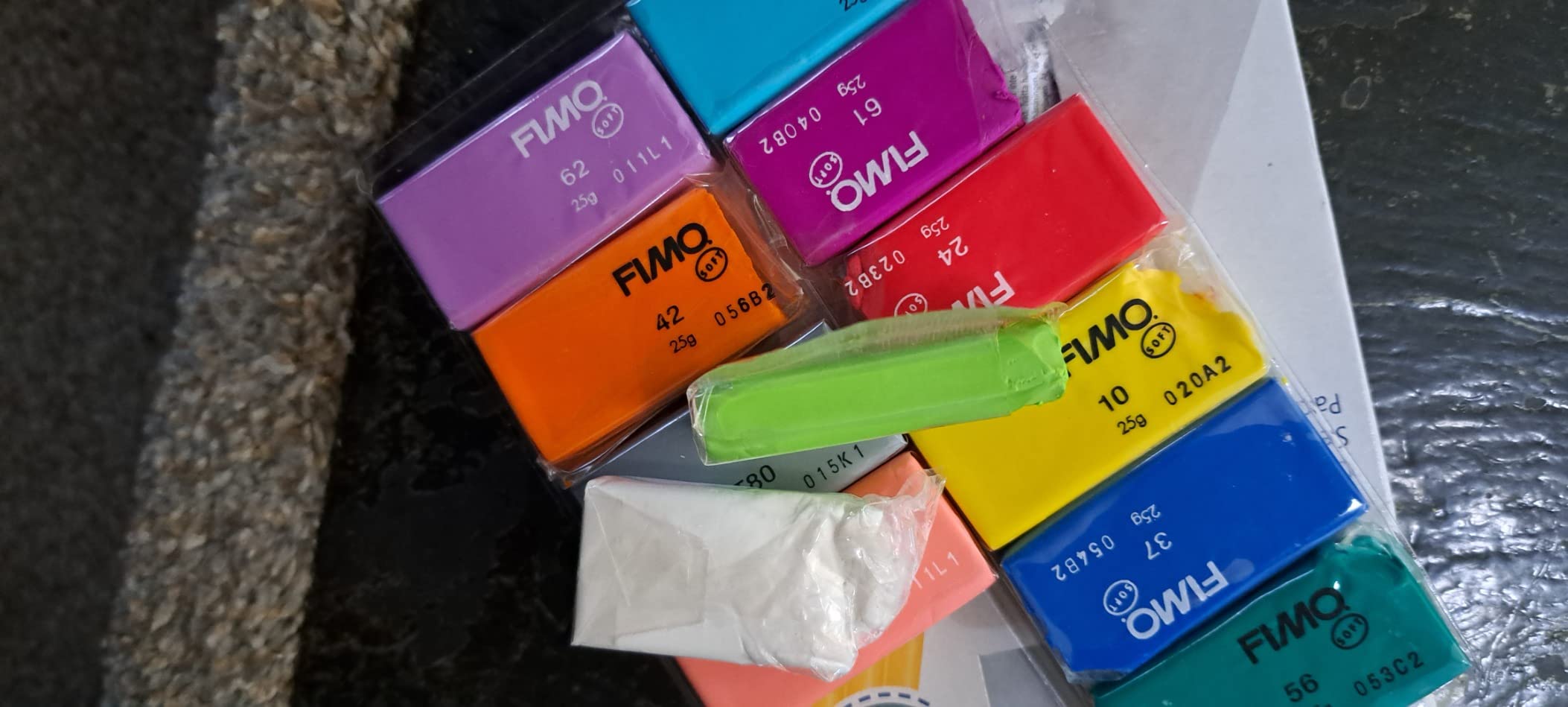 STAEDTLER 8023 10 FIMO Soft Oven-Hardening Polymer Modelling Clay - Starter Kit, Assorted Colours (Pack of 9 x 25g Half Blocks & Accessories) customer photo 1