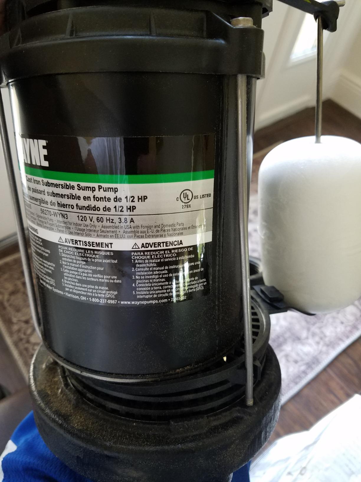 WAYNE CDU800 1/2 HP Submersible Sump Pump, Cast Iron & Stainless Steel, Vertical Float Switch, 5,100 GPH, 3-Year Warranty customer photo 1