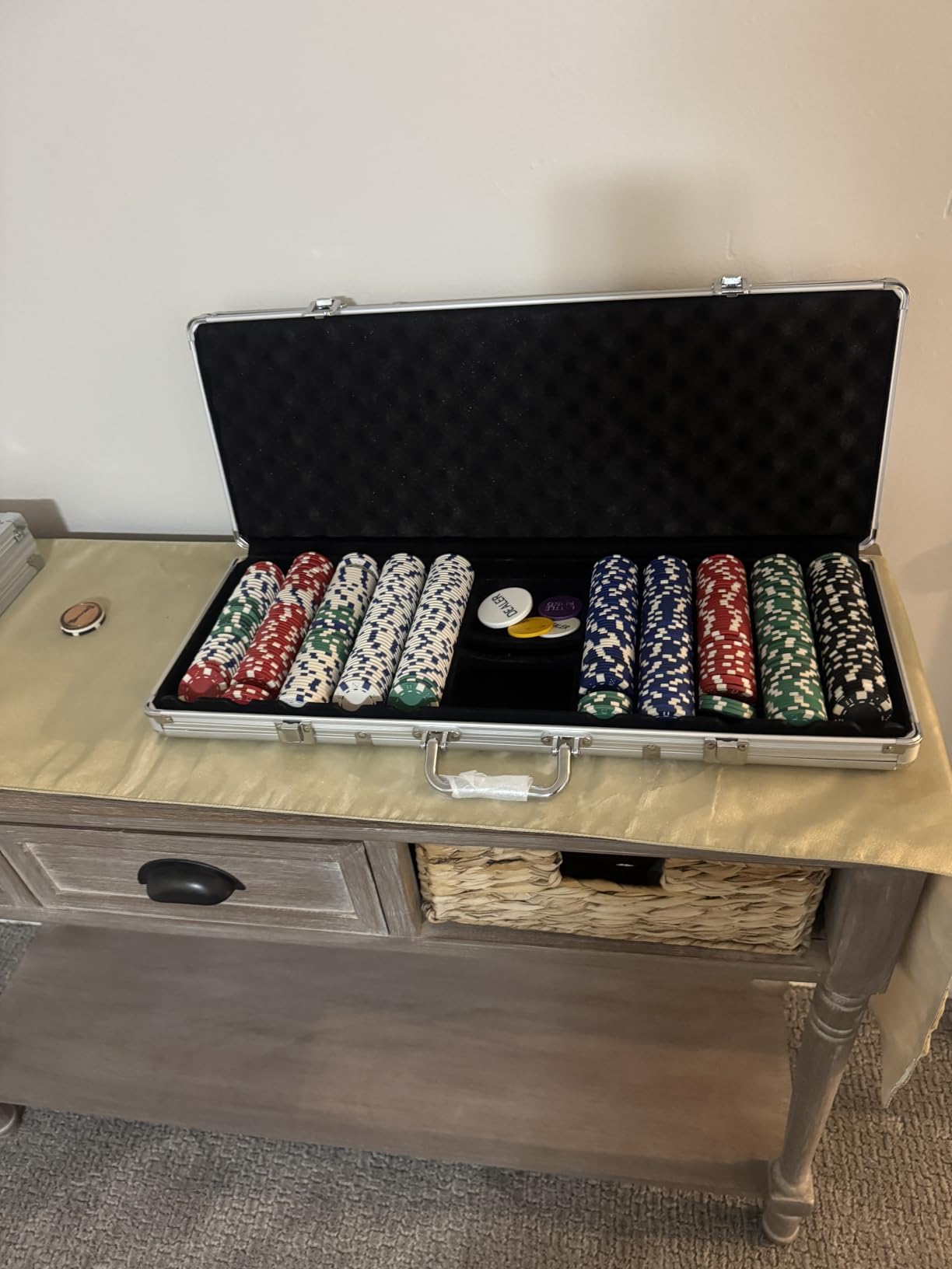 Fat Cat 500Ct Texas Hold'em Poker Chip Set customer photo 2