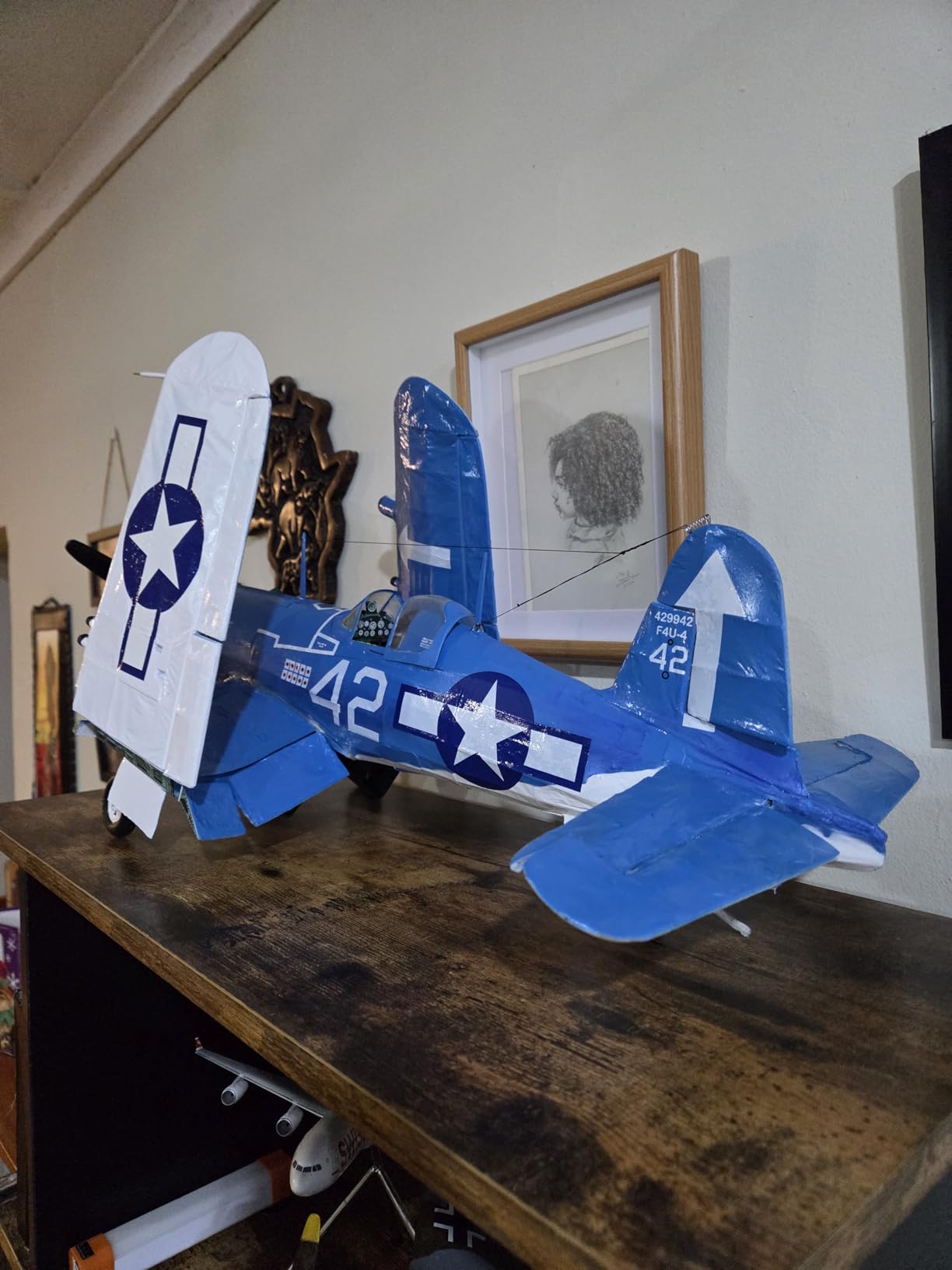 Guillow's Vought F4U-4 Corsair Model Kit, Navy customer photo 2