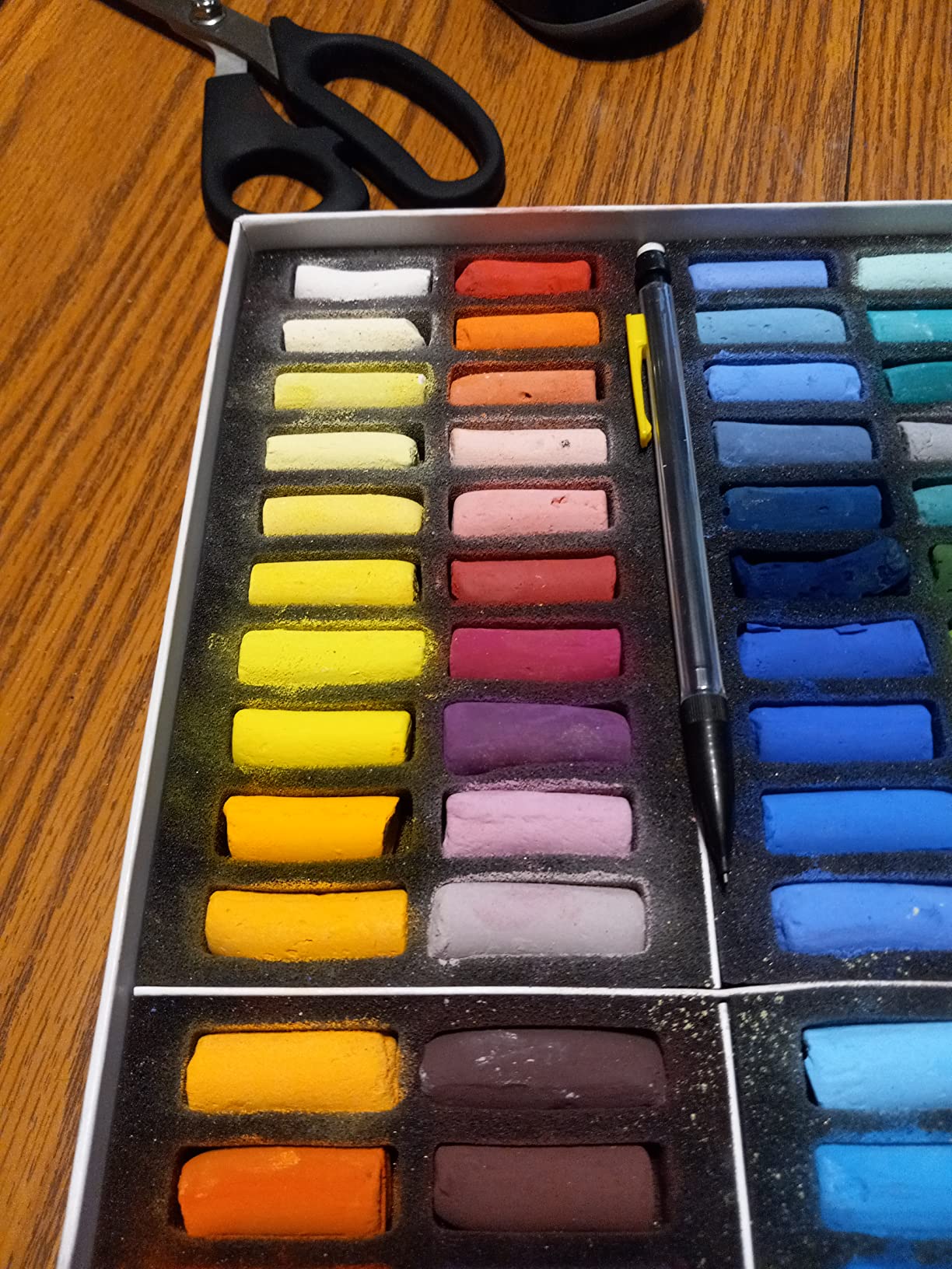 SENNELIER Extra-Soft French Half Pastel Professional Artist Box Set, 80-Colors customer photo 1