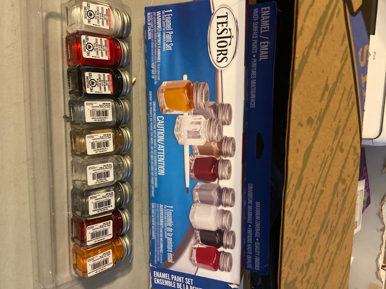 Testors Auto Detail Enamel Paint Set, .25 oz bottles,Multicolor customer photo 1