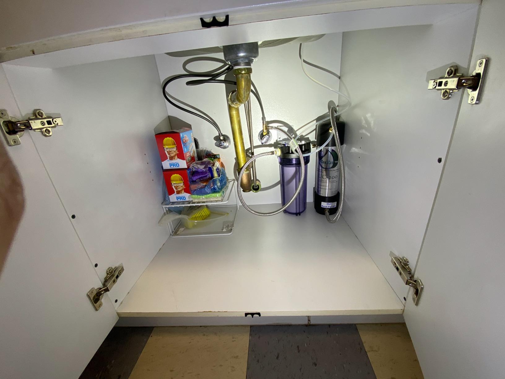 CuZn UC-200 Under Sink Water Filter, NSF/ANSI 42 & 372, 5-Year Filter Life | Reduces PFAs, PFOS, Lead, Chlorine, Improves Tap Water Taste, Inline Faucet Connection for Simple Installation customer photo 1
