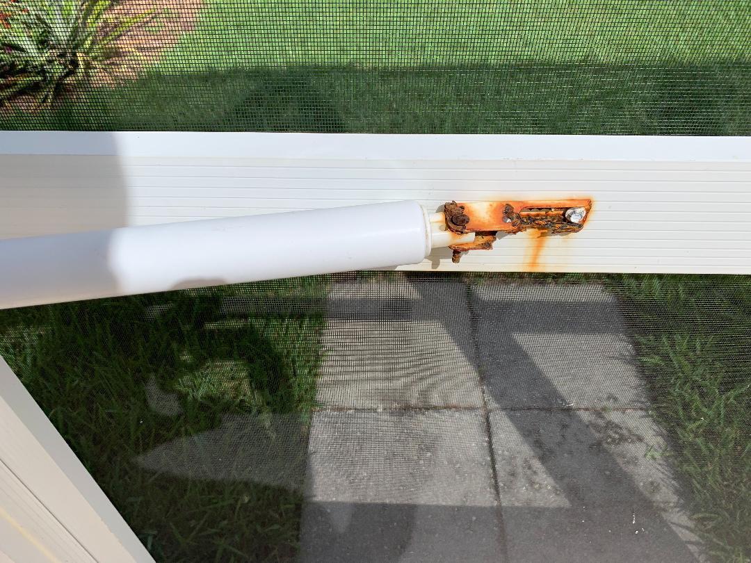 Wright Products Standard Duty Pneumatic Screen & Storm Door Closer - Adjustable Closing Speed, Quiet Operation, Easy Installation (Transitional, White) customer photo 1
