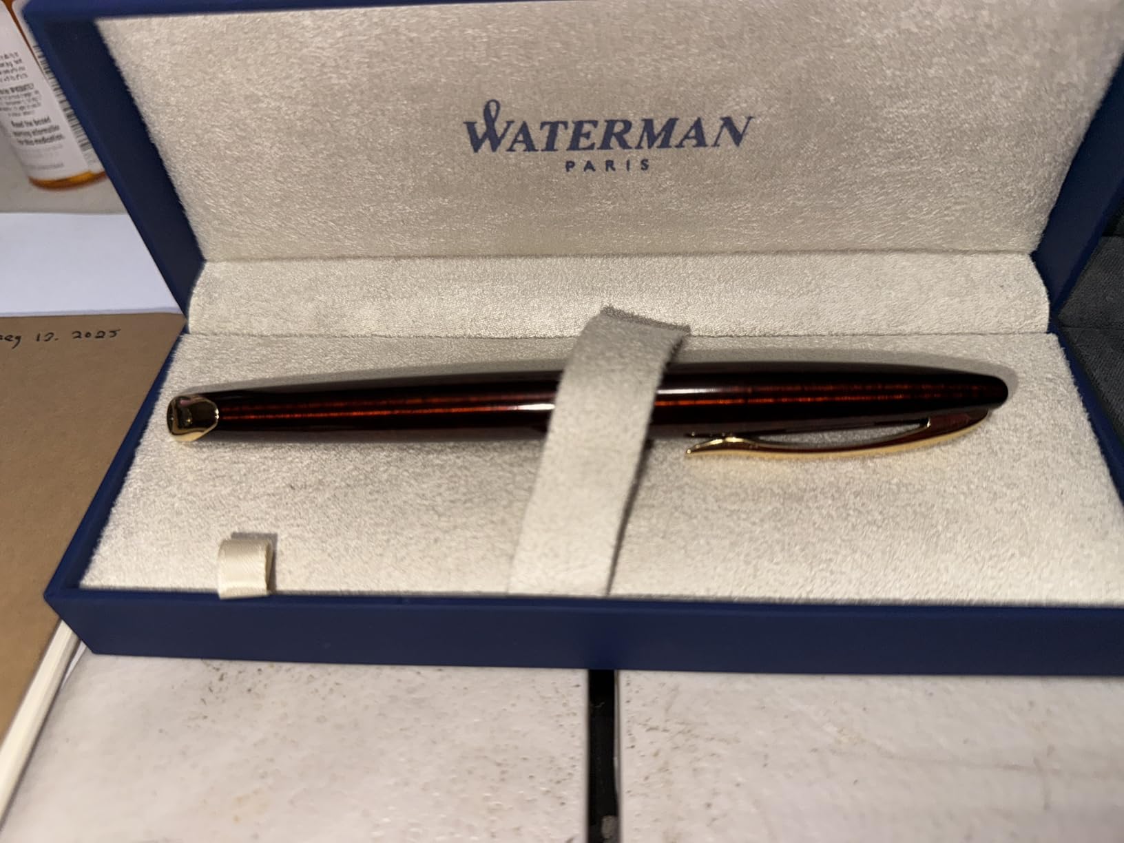 Waterman Carène Marine Amber Fountain Pen | Gloss Brown & Black with 23k Gold Clip | Medium Nib with Blue Ink Cartridge | Gift Box customer photo 2