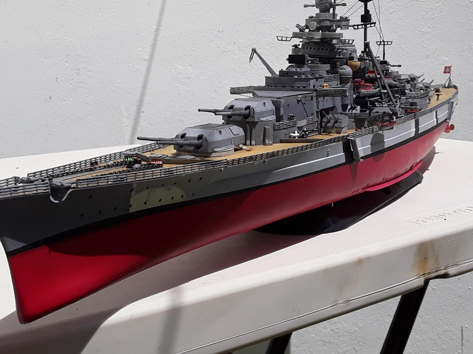 Revell Germany 05040 Battleship Bismarck Model Kit customer photo 2