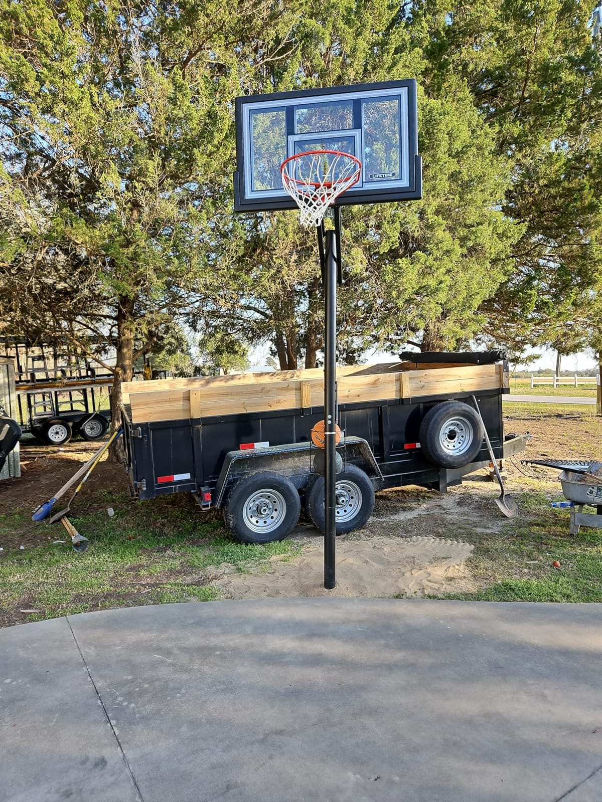 Lifetime 1084 Height Adjustable In Ground Basketball System, 50 Inch Shatterproof Backboard customer photo 1