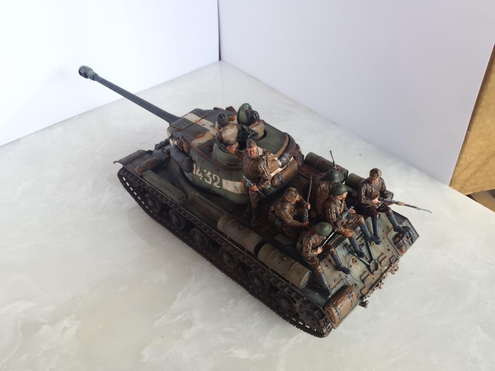 Tamiya Models Russian Heavy Tank JS-2 Model Kit customer photo 2