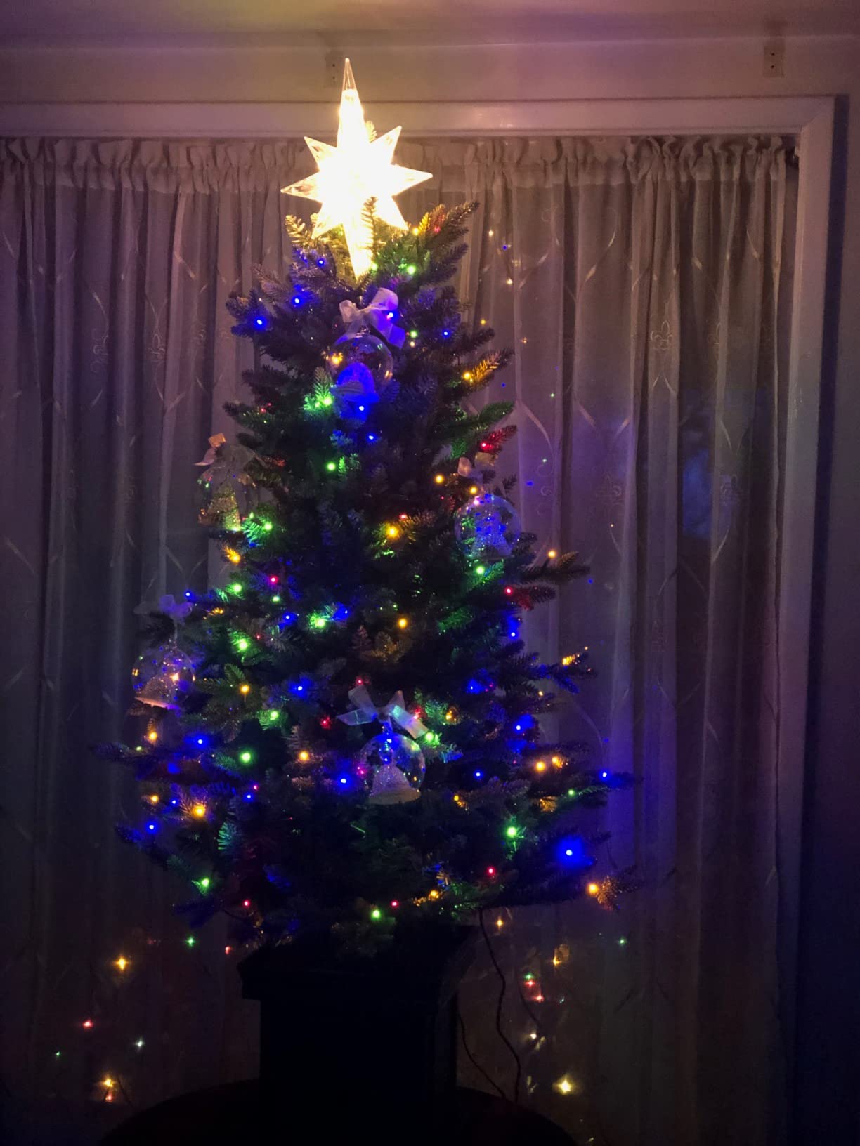 Kurt Adler UL 10-Light Bethlehem Star Christmas Tree Topper, 11in, White customer photo 1