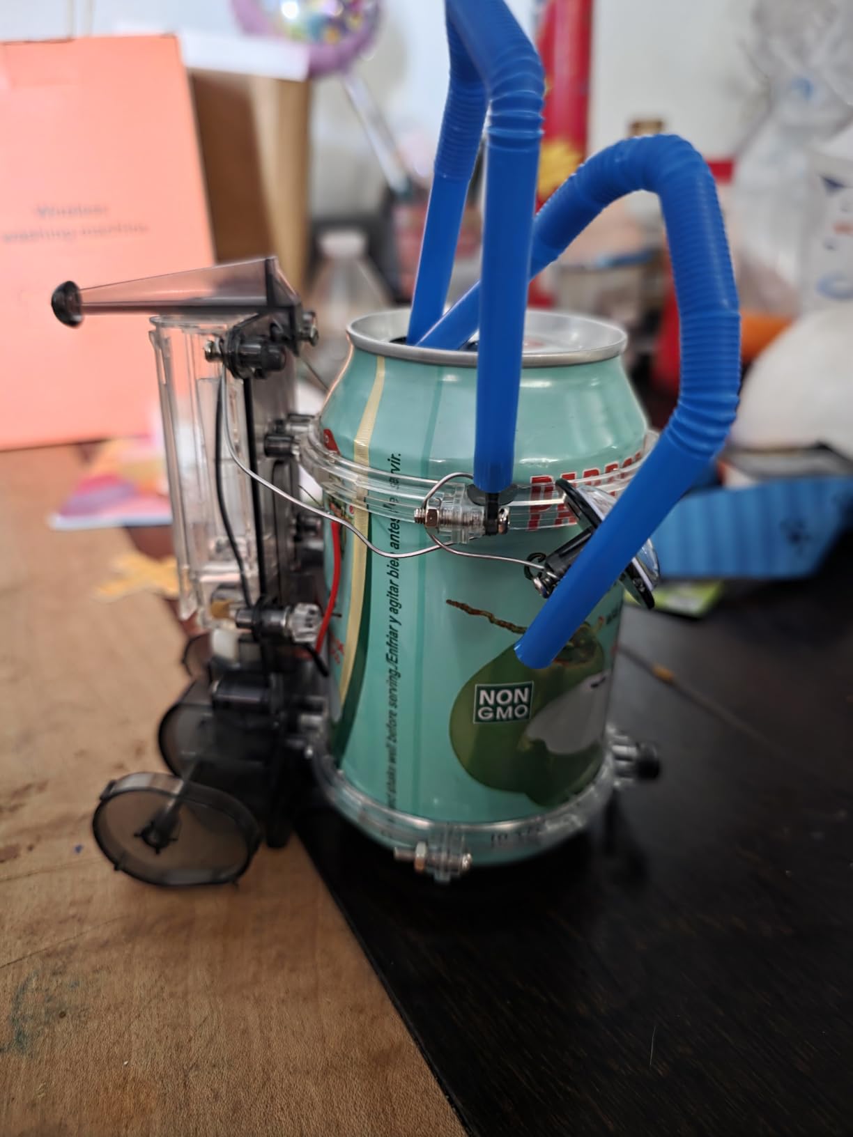 4M Toysmith, KidzRobotix Tin Can Robot, DIY Science Kits STEM Powered Kids, For Boys & Girls Ages 8+ customer photo 1