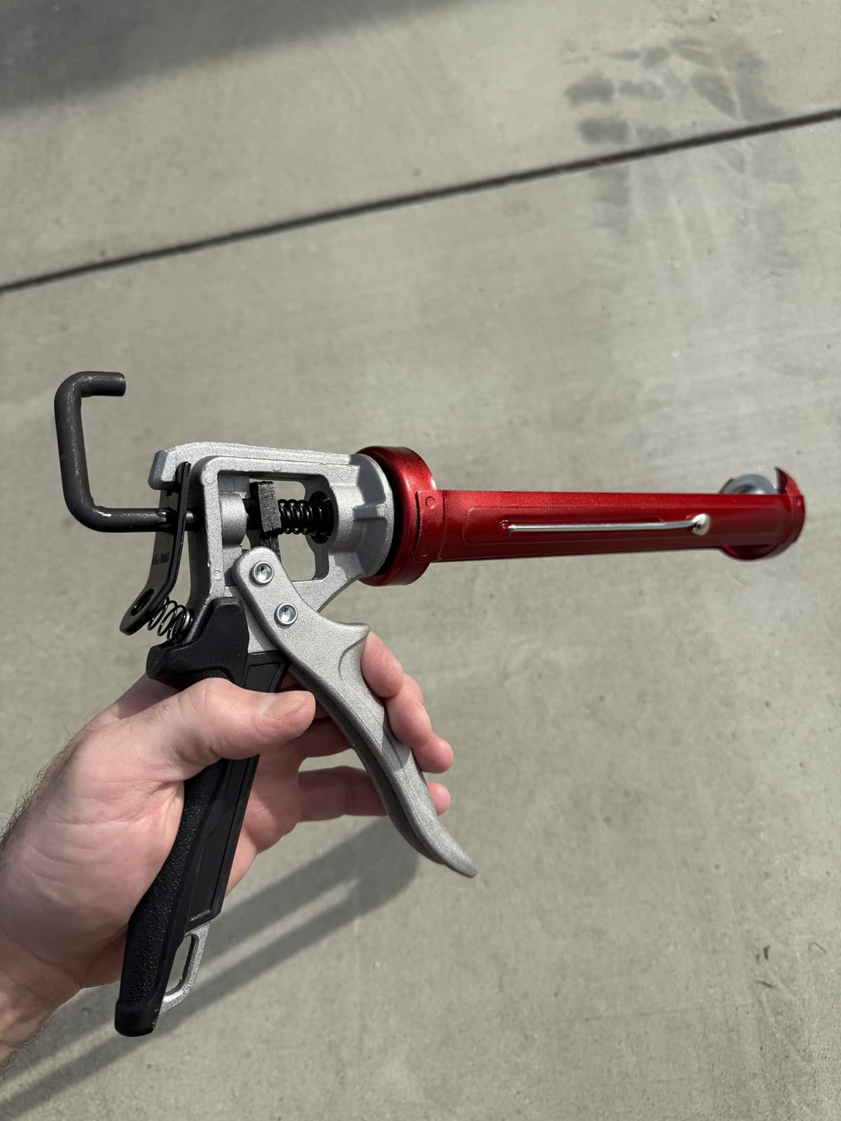 TAJIMA Caulk Gun - 1/10 Gallon (10 oz) Convoy Super Caulking Tool with Rotating Cradle & Auto Flow Stop - CNV-100SP customer photo 1