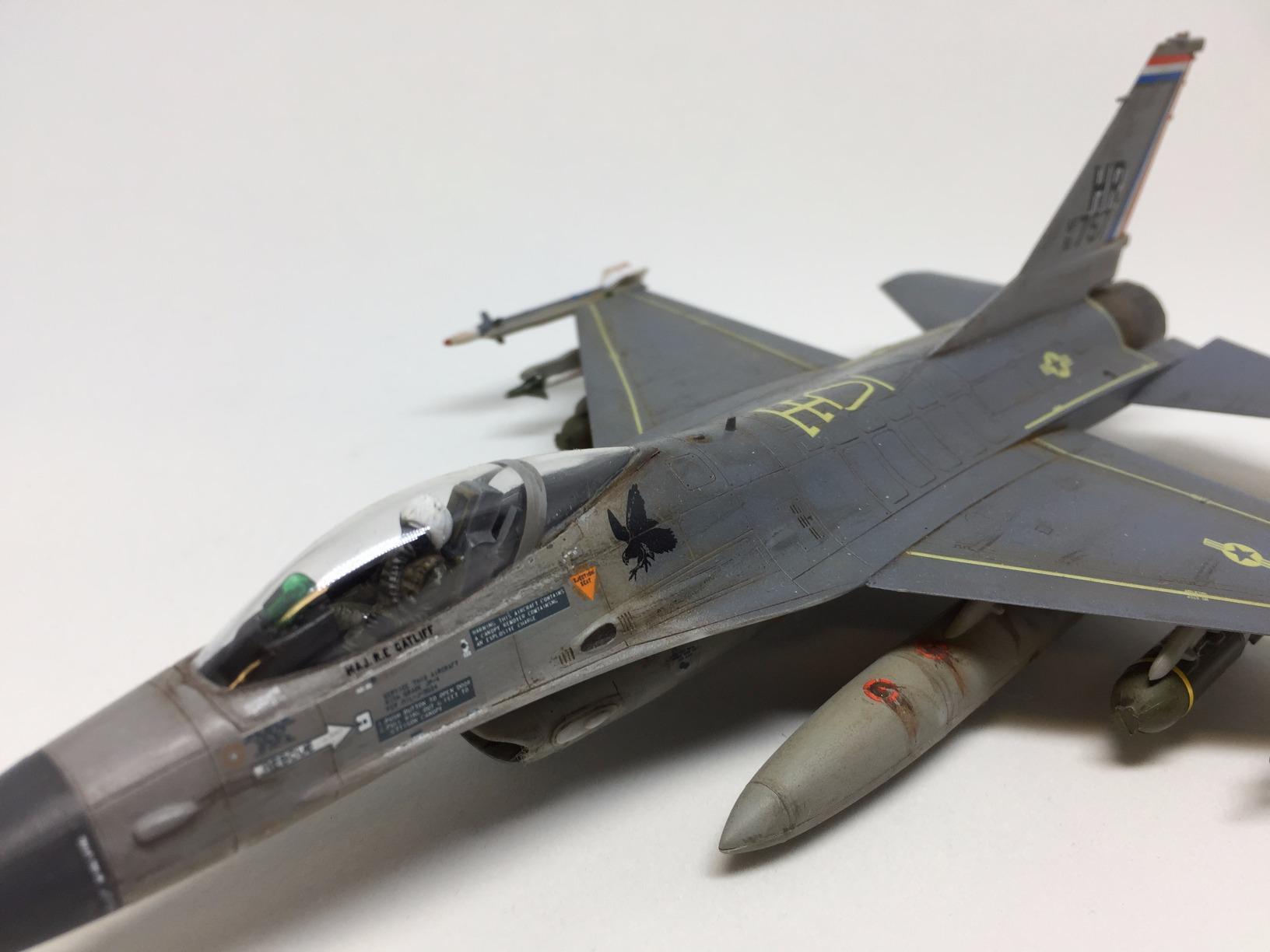 Hasegawa 1/72 F-16A Plus Fighting Falcon customer photo 1
